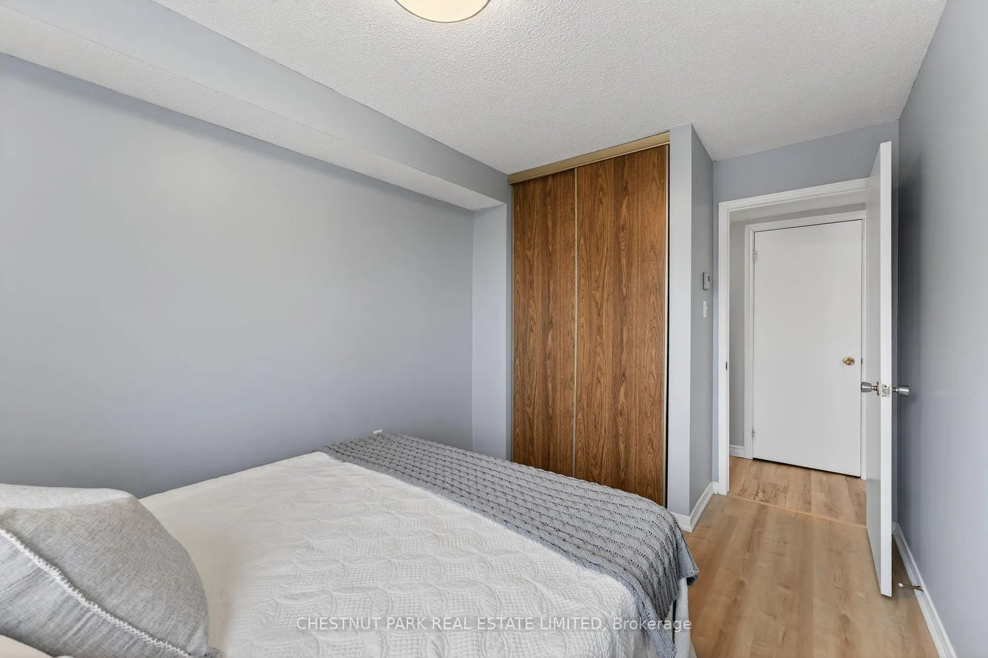 Photo 8 of Unit 208, 1 Quail Crescent, Barrie, Ardagh — HOMEH