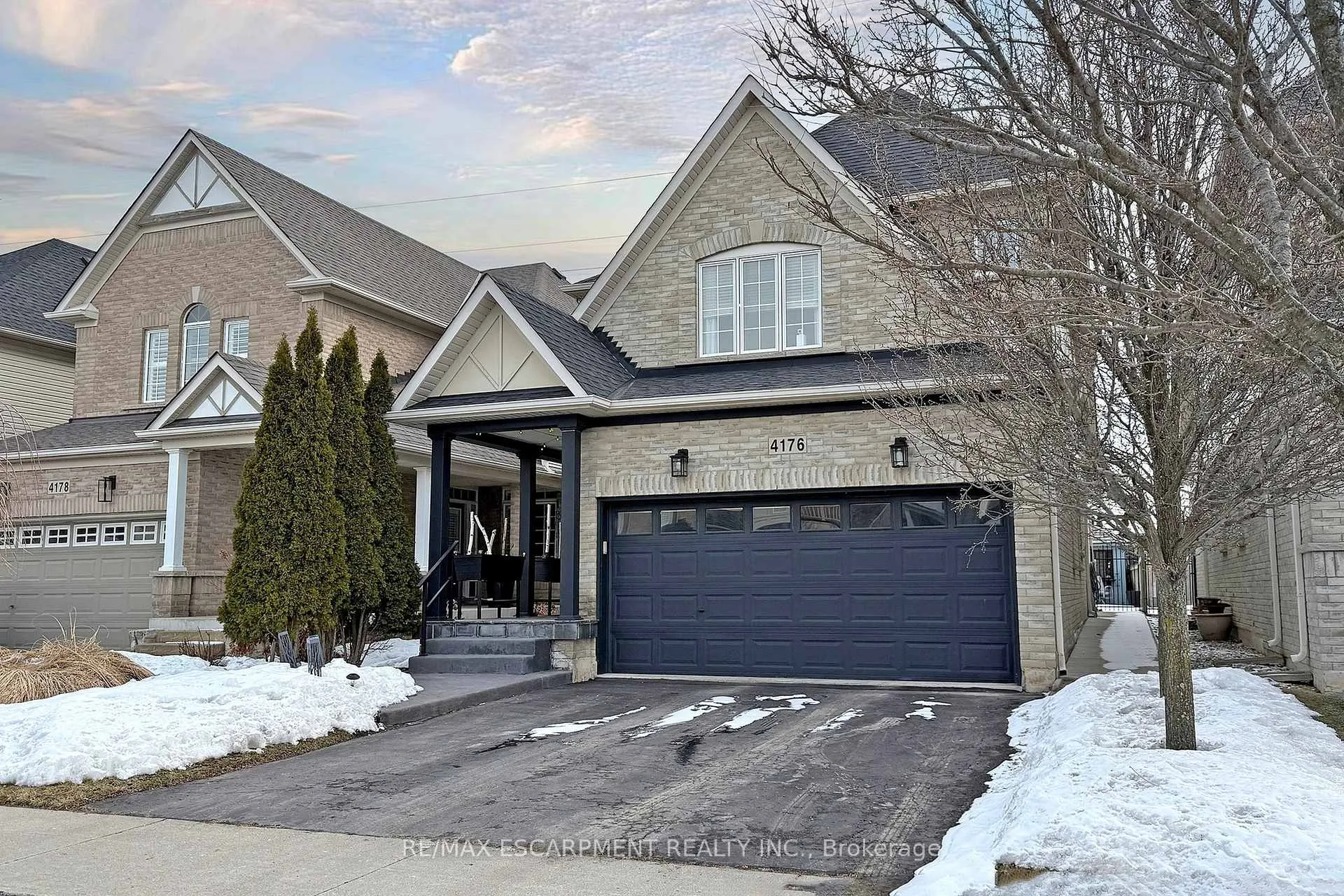 Front of 4176 Saunders Crescent