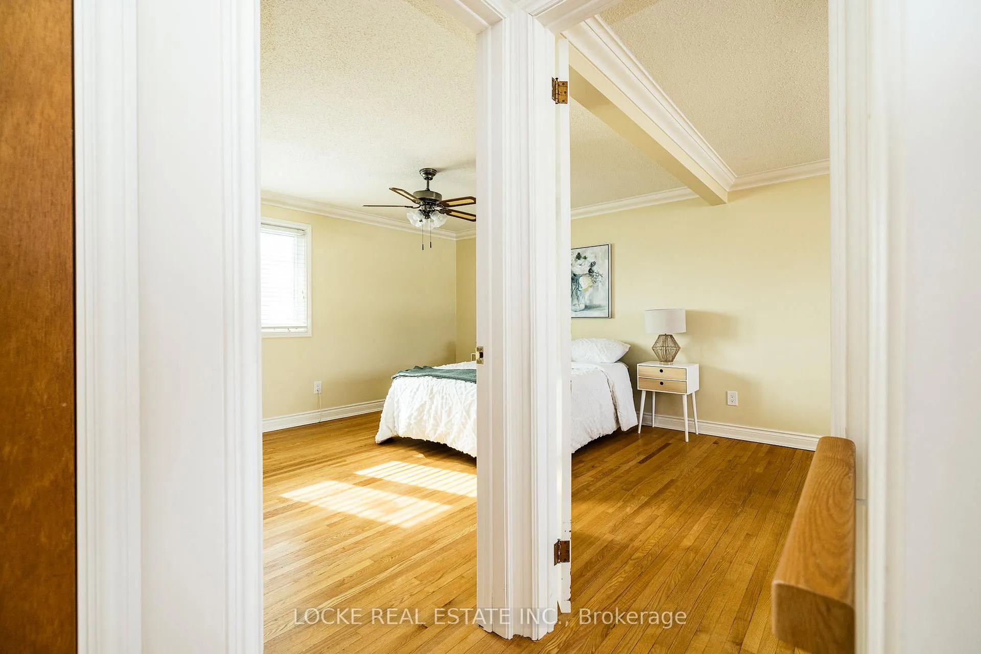 Photo 24 of 279 Hoylake Crescent, Ottawa, Bilberry Creek/Queenswood Heights — HOMEH