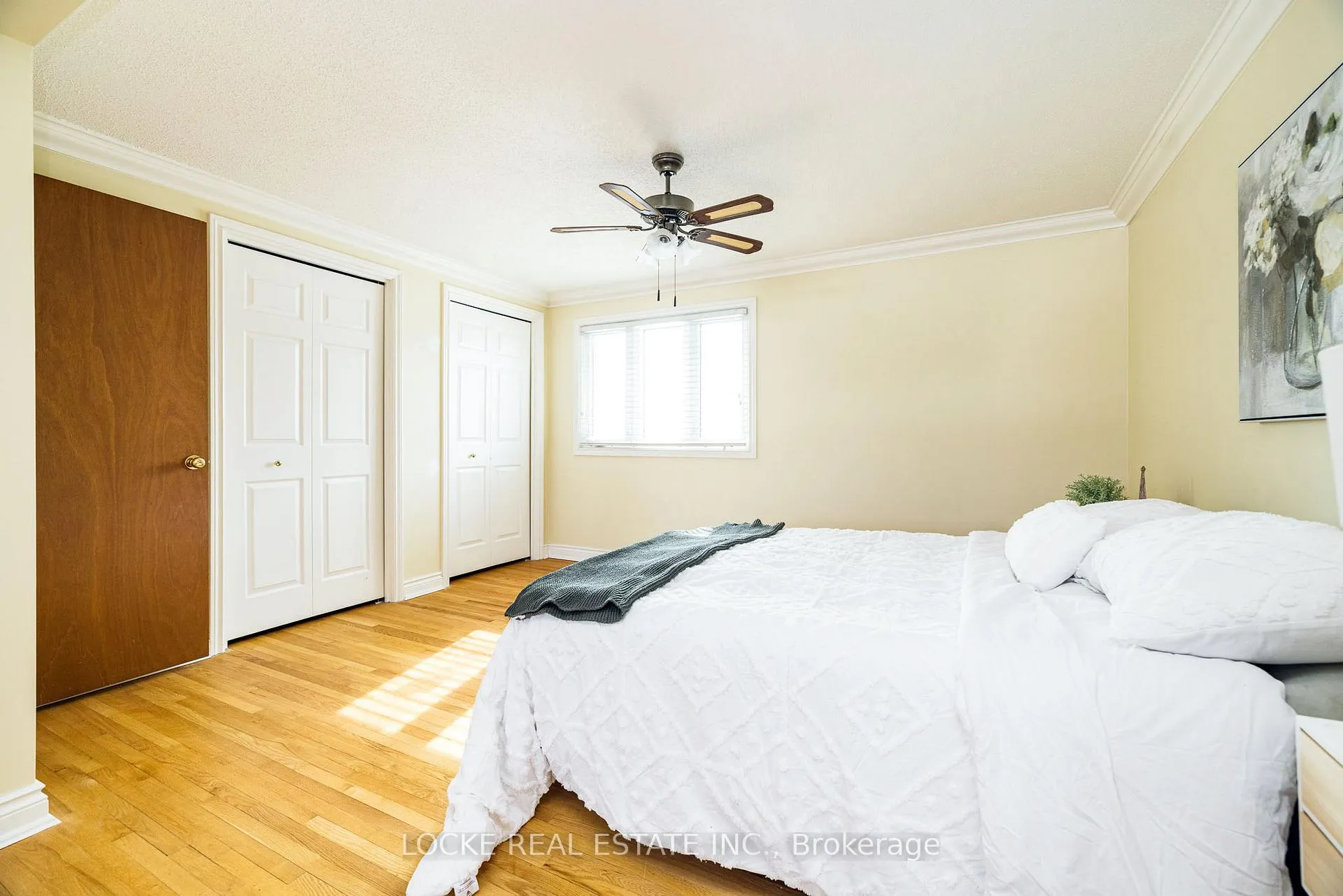 Photo 26 of 279 Hoylake Crescent, Ottawa, Bilberry Creek/Queenswood Heights — HOMEH