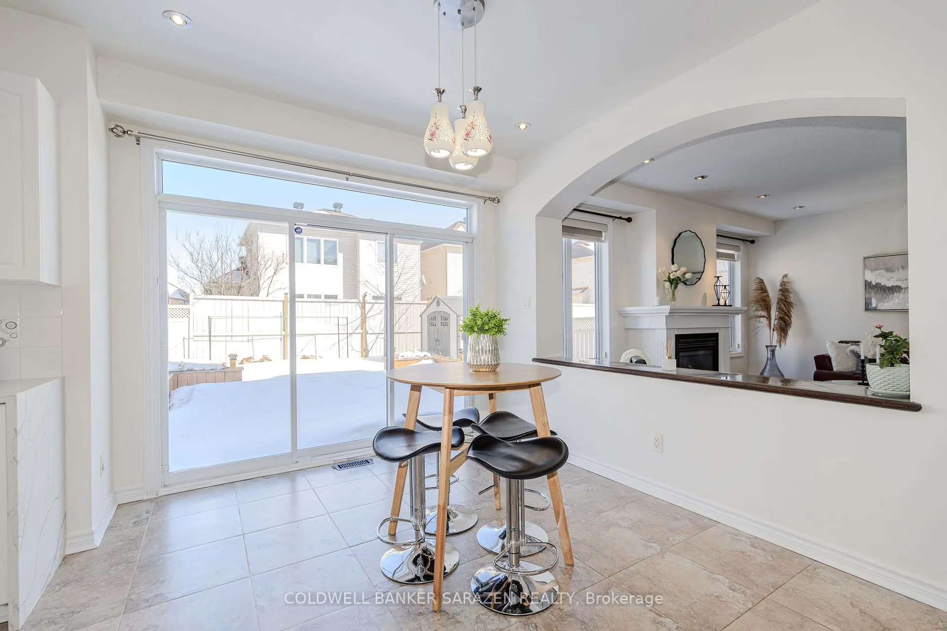 Photo 16 of 122 Springton Crescent, Ottawa, Barrhaven - Strandherd — HOMEH