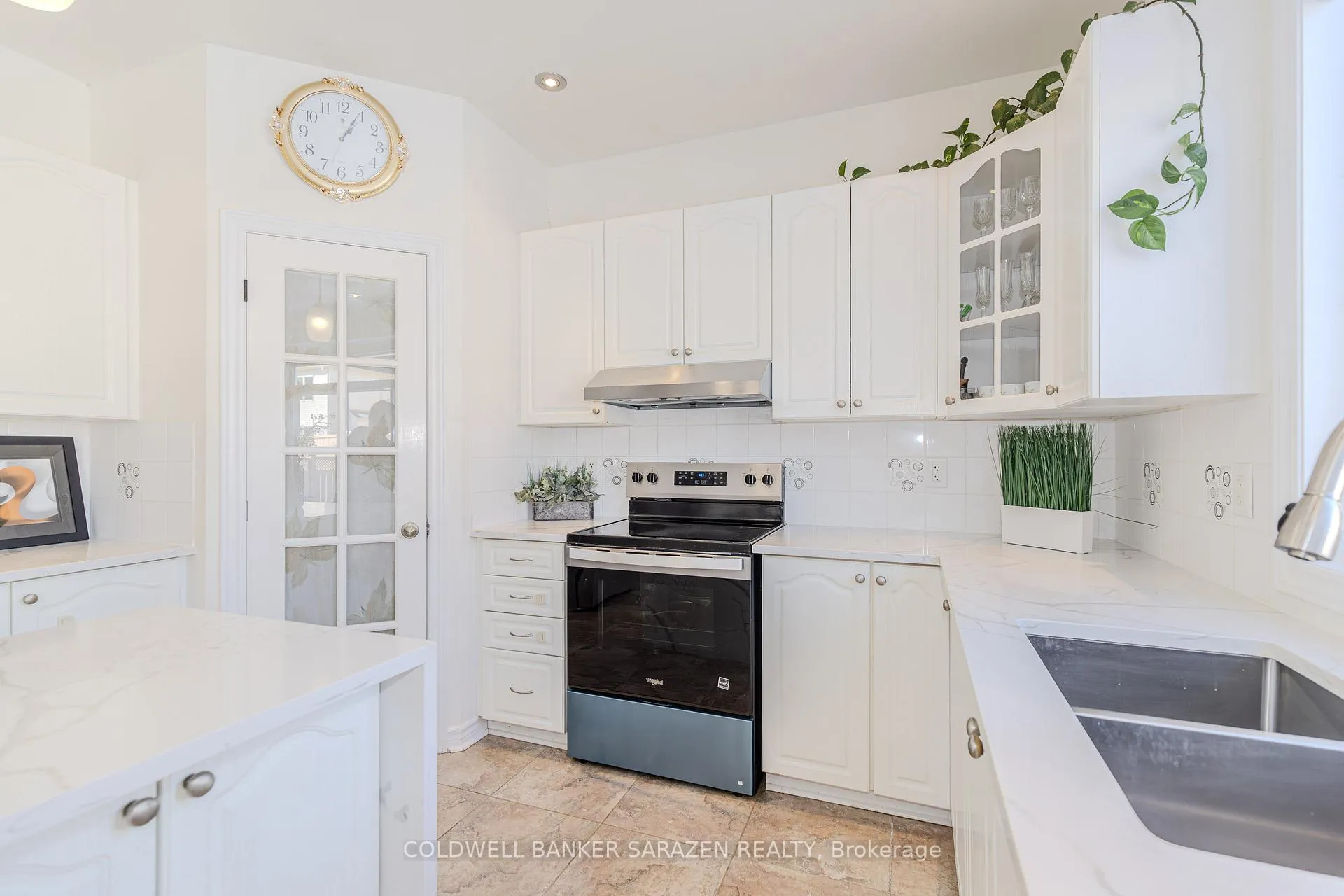 Photo 21 of 122 Springton Crescent, Ottawa, Barrhaven - Strandherd — HOMEH