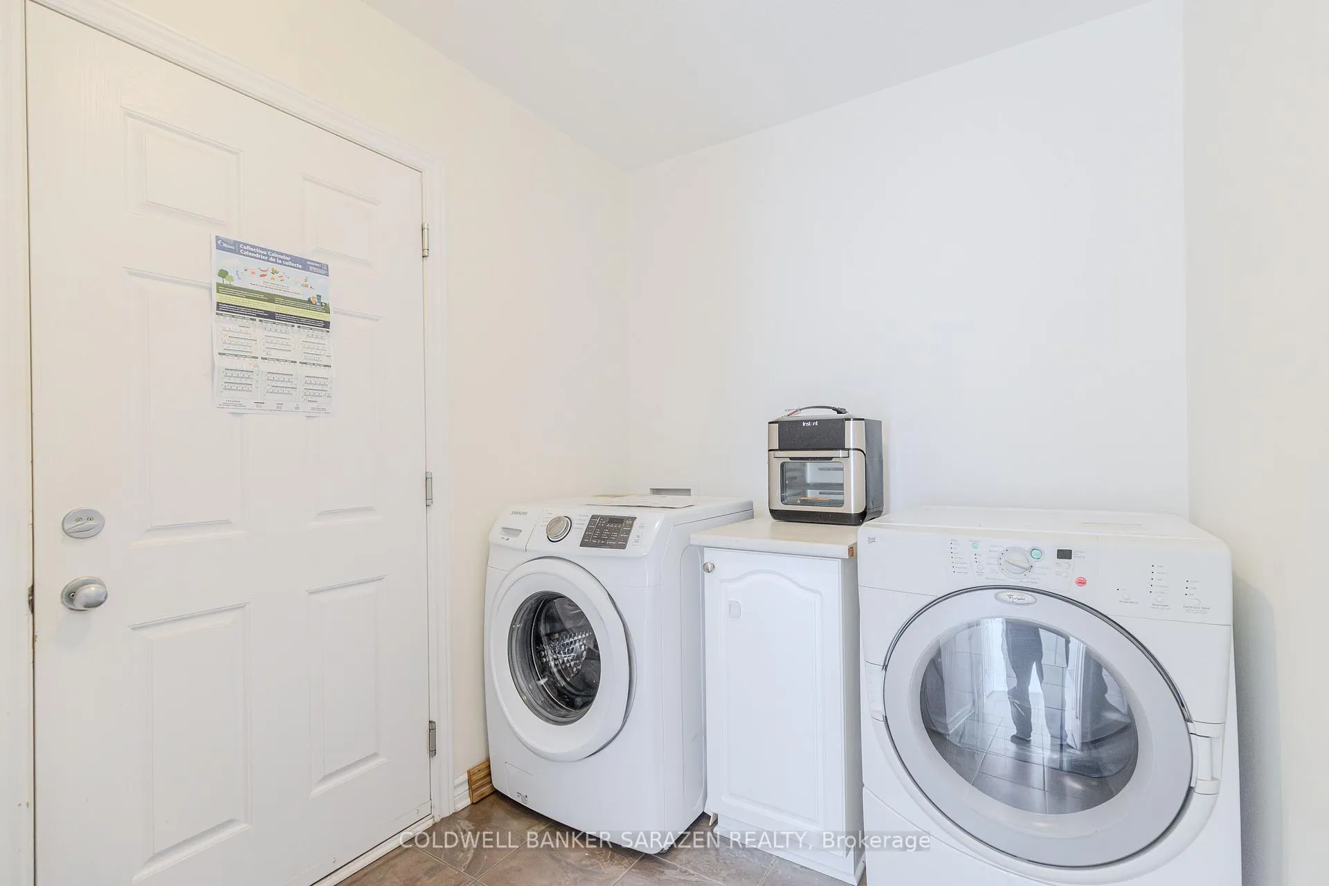 Photo 27 of 122 Springton Crescent, Ottawa, Barrhaven - Strandherd — HOMEH