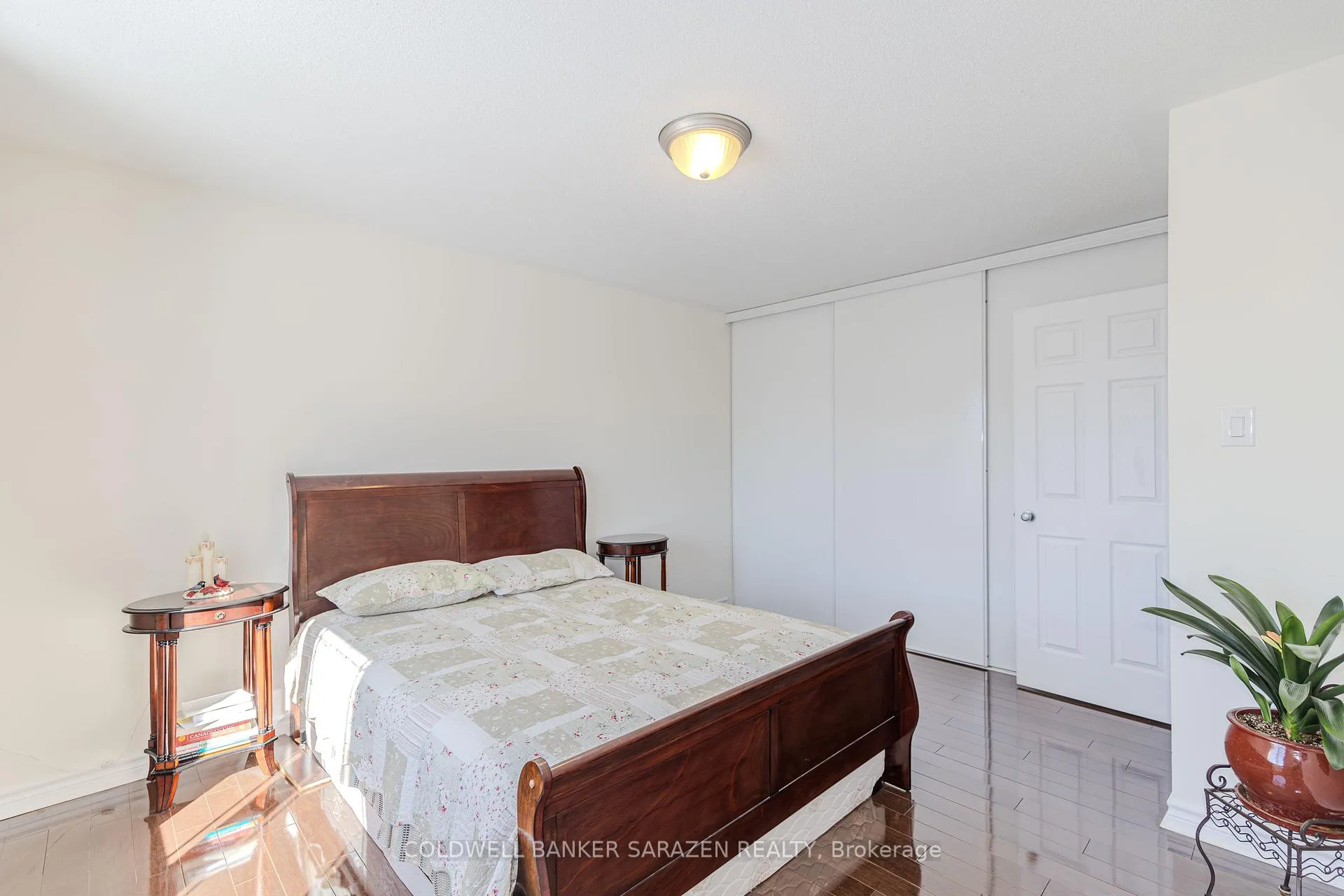 Photo 39 of 122 Springton Crescent, Ottawa, Barrhaven - Strandherd — HOMEH