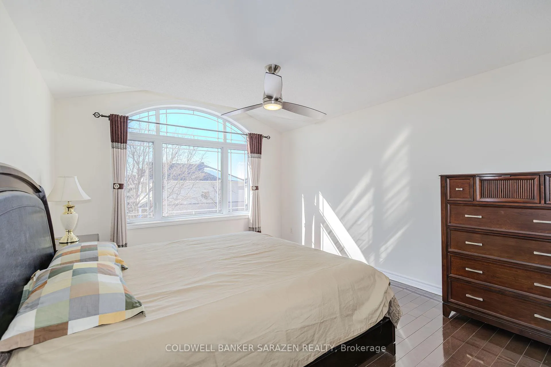Photo 41 of 122 Springton Crescent, Ottawa, Barrhaven - Strandherd — HOMEH