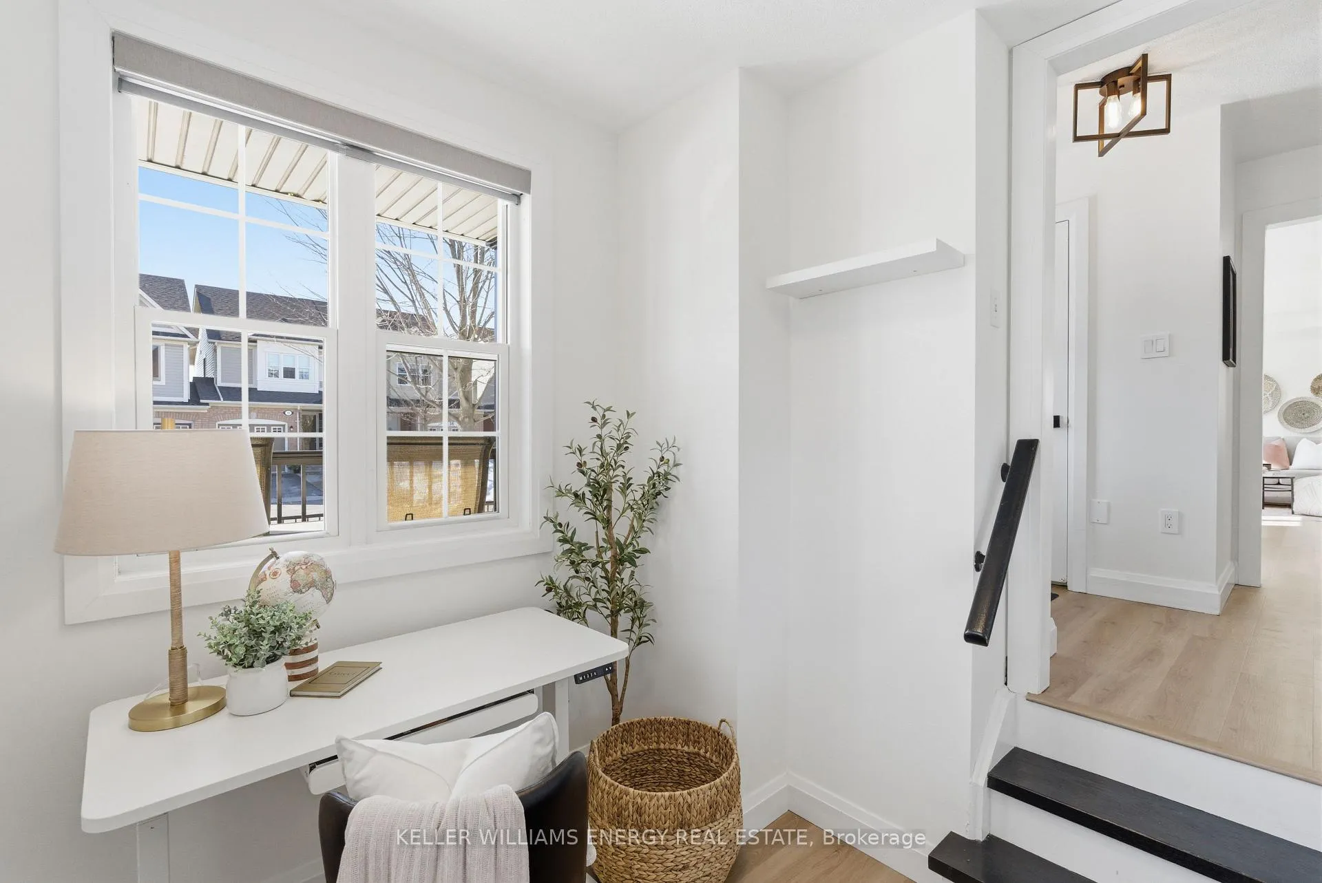 Photo 5 of 25 Toscana Drive, Whitby, Taunton North — HOMEH