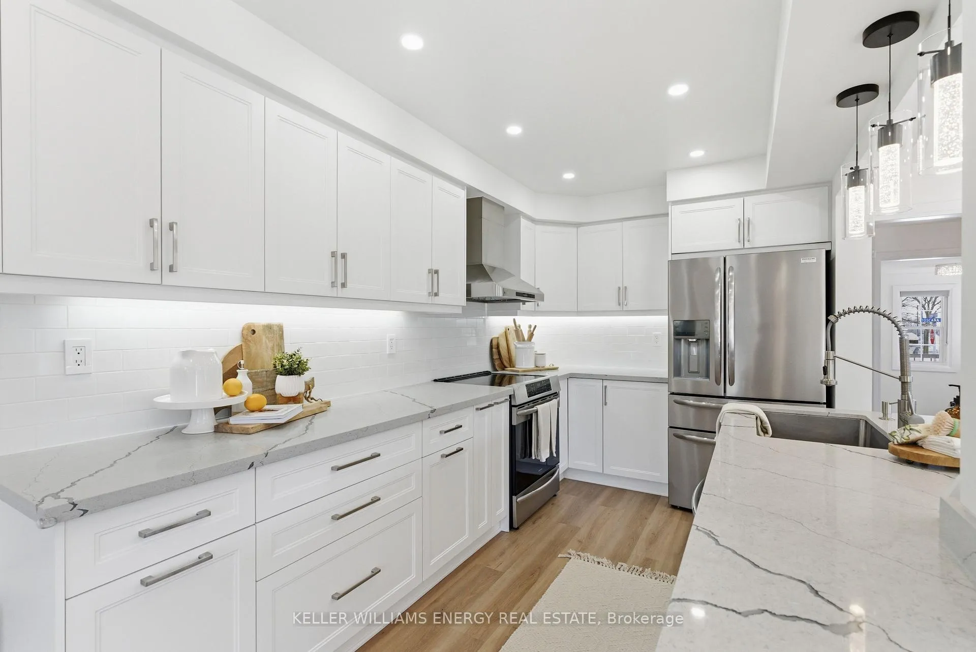 Photo 18 of 25 Toscana Drive, Whitby, Taunton North — HOMEH