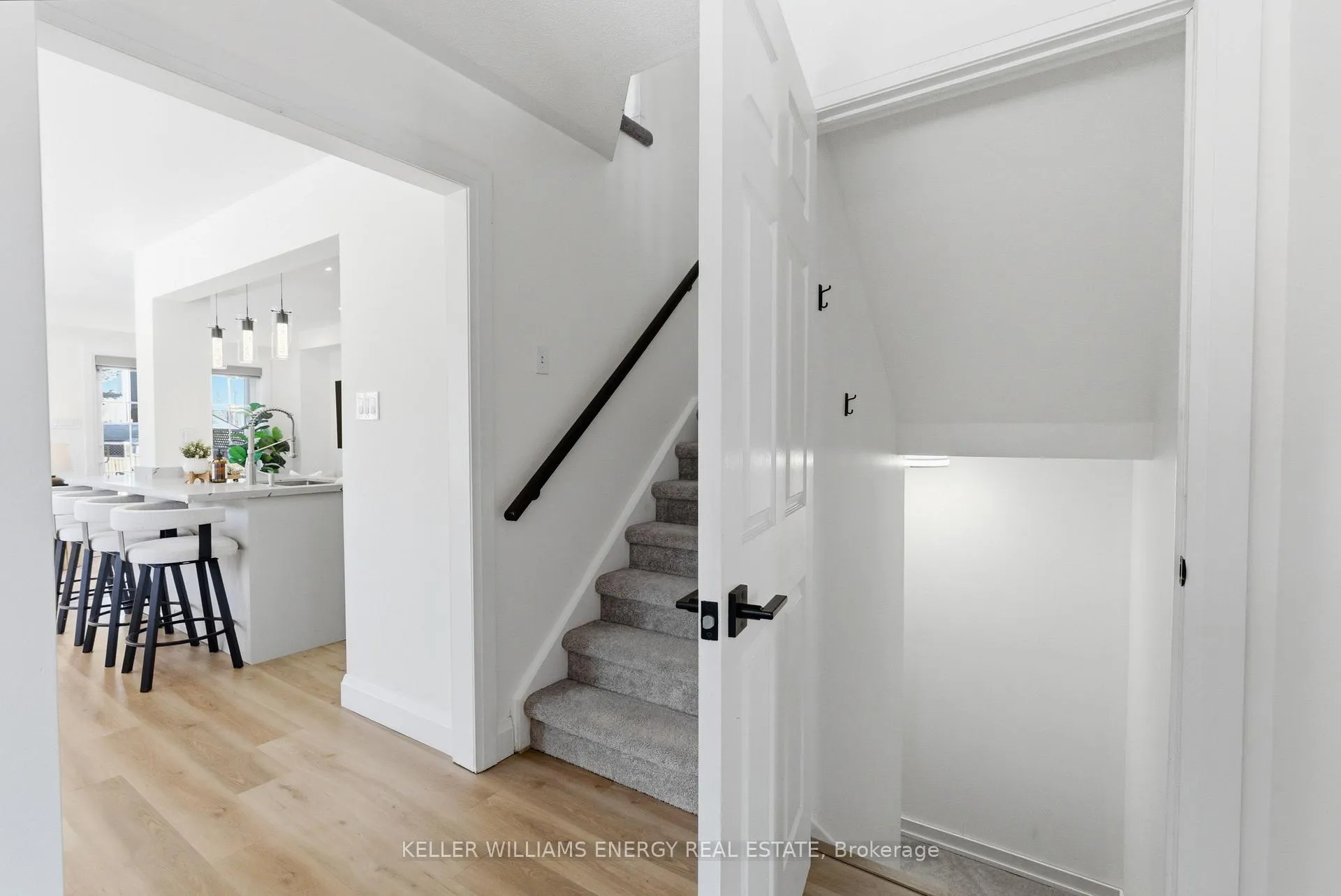 Photo 21 of 25 Toscana Drive, Whitby, Taunton North — HOMEH