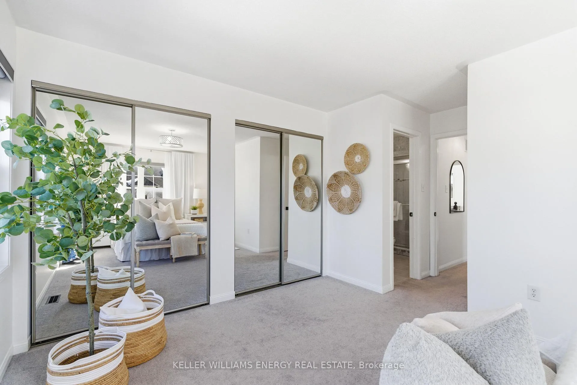 Photo 25 of 25 Toscana Drive, Whitby, Taunton North — HOMEH