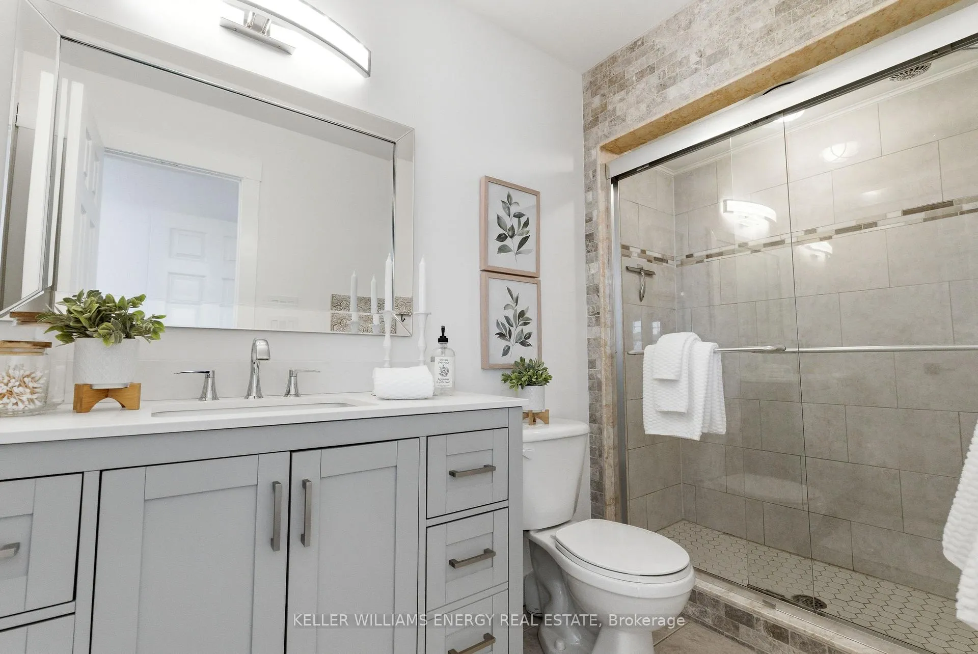 Photo 26 of 25 Toscana Drive, Whitby, Taunton North — HOMEH
