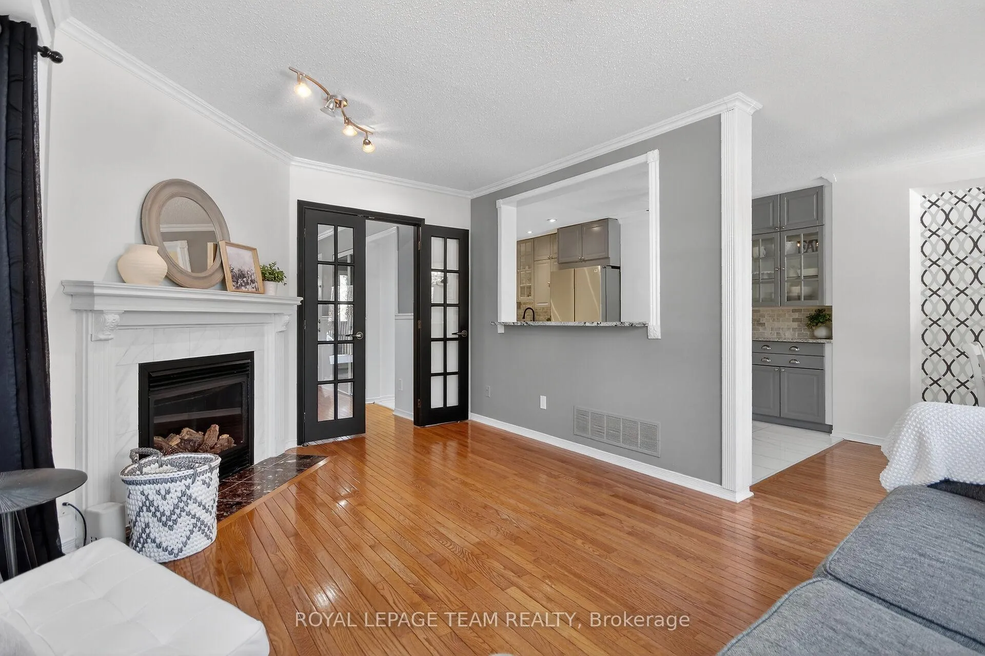 Photo 13 of 2 Furlong Crescent, Ottawa, Kanata - Bridlewood — HOMEH