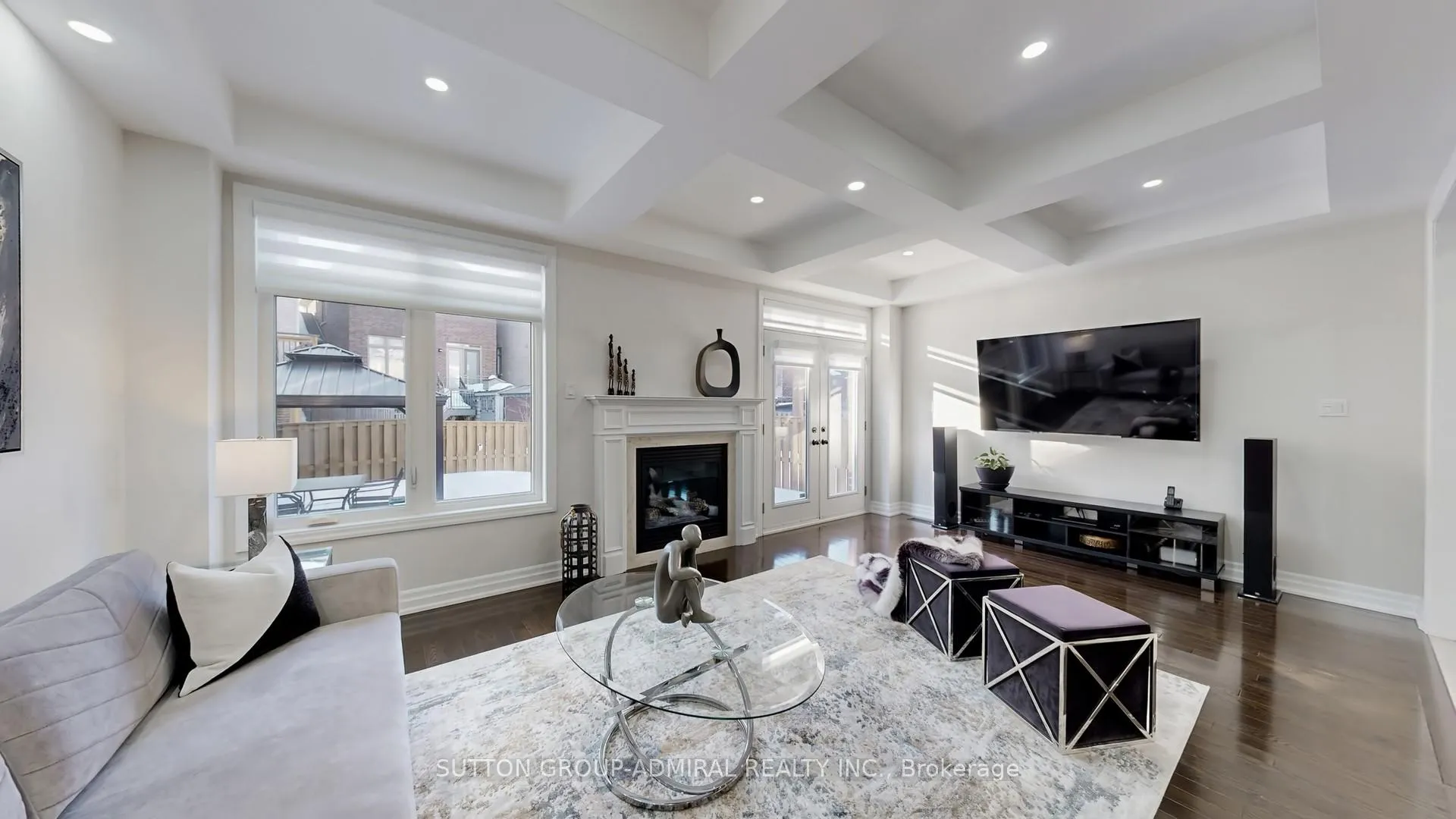Photo 3 of 87 Robert Berry Crescent, King, King City — HOMEH