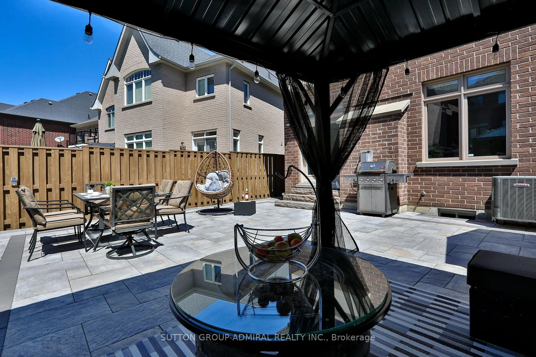 Photo 38 of 87 Robert Berry Crescent, King, King City — HOMEH