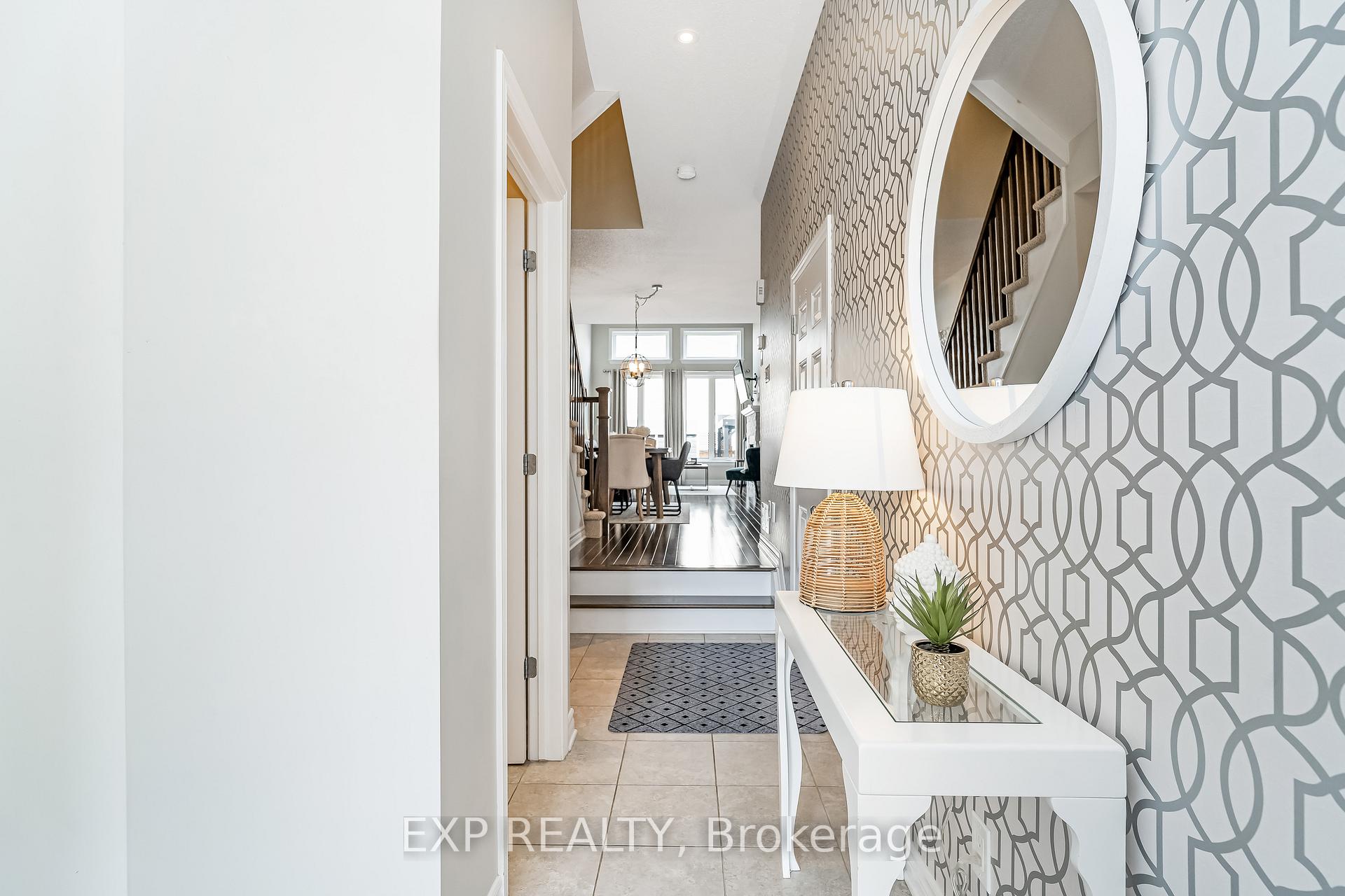 Photo 3 of 411 Livery Street, Ottawa, Kanata - Emerald Meadows/Trailwest — HOMEH