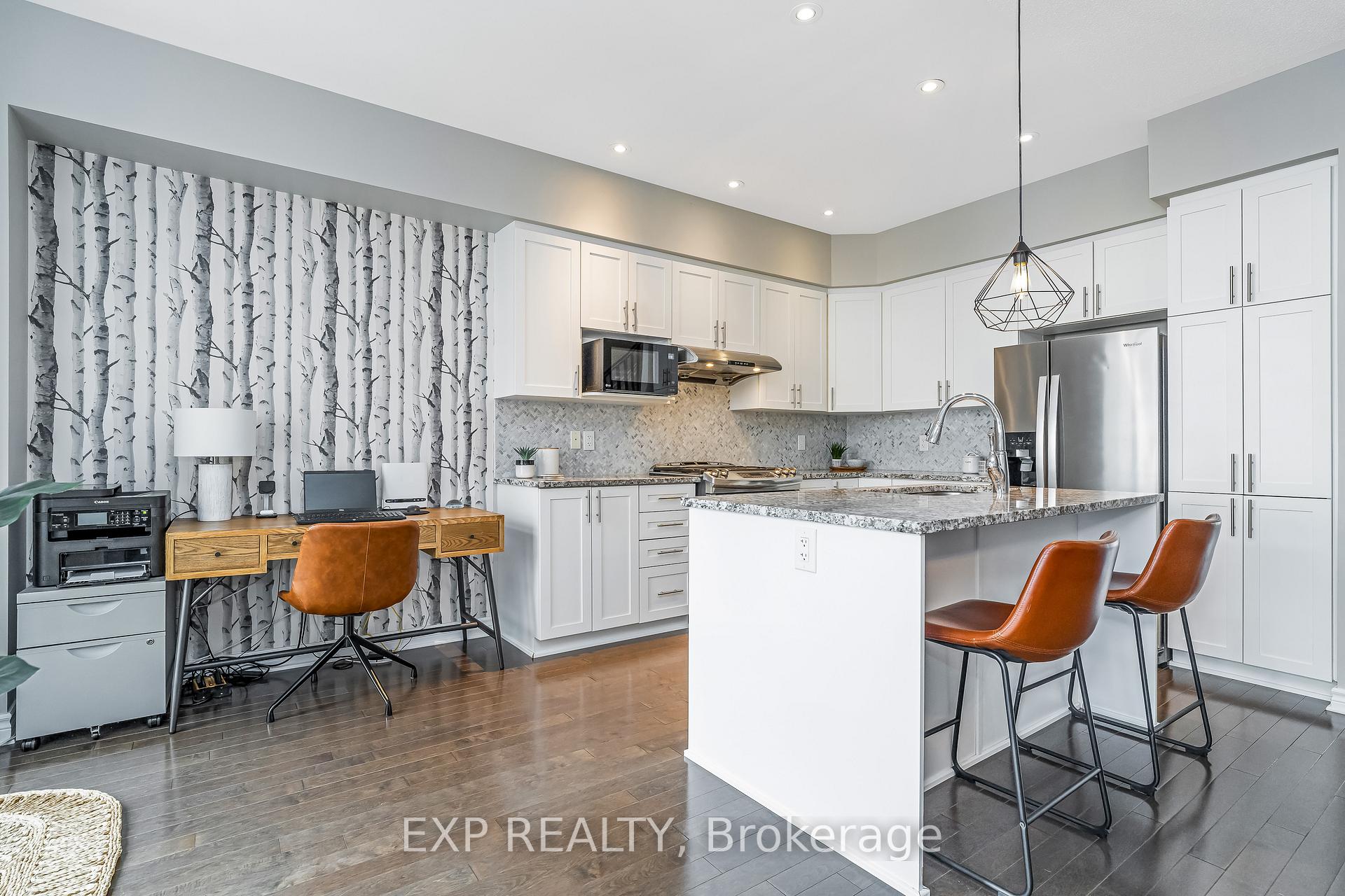 Photo 8 of 411 Livery Street, Ottawa, Kanata - Emerald Meadows/Trailwest — HOMEH