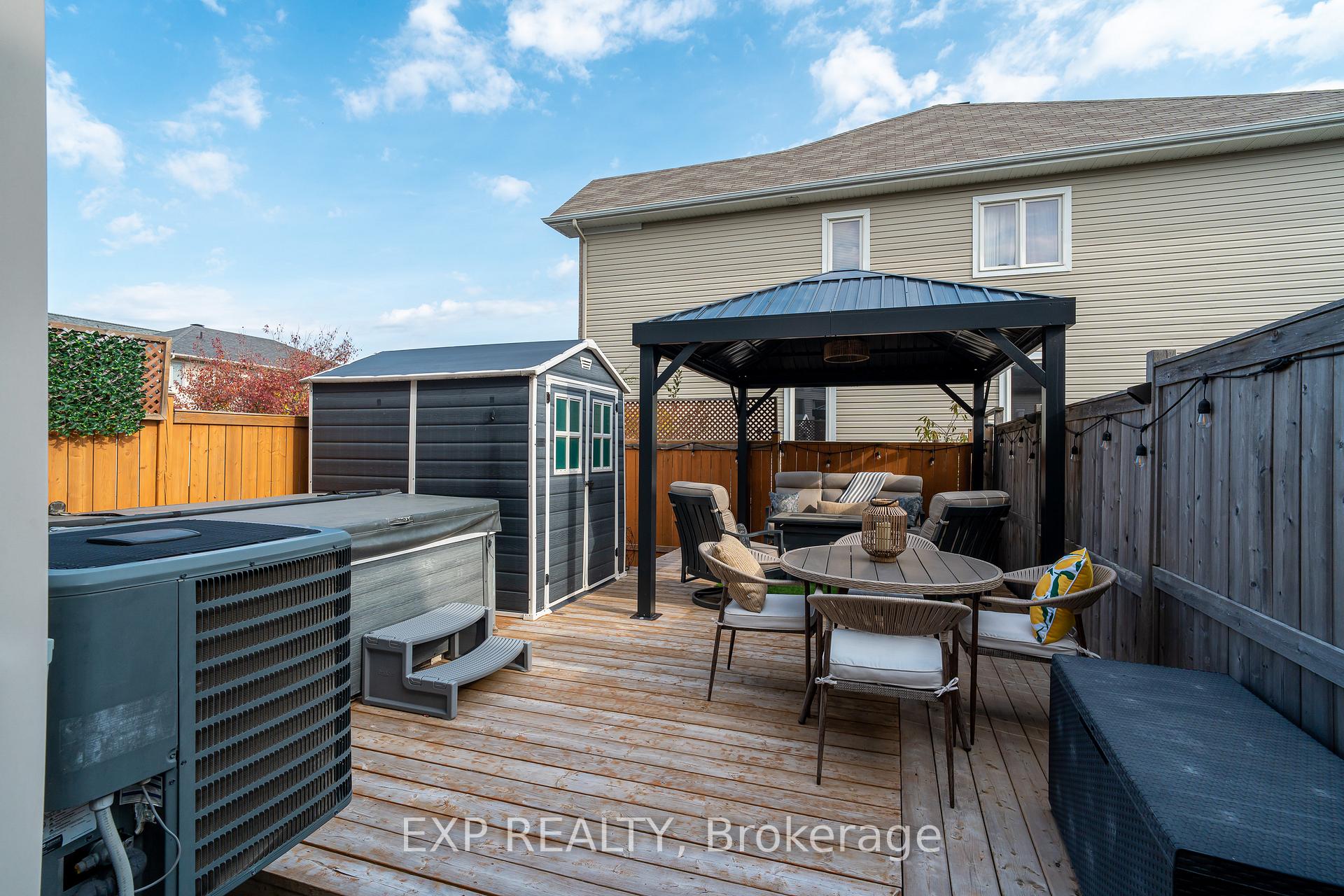 Photo 43 of 411 Livery Street, Ottawa, Kanata - Emerald Meadows/Trailwest — HOMEH