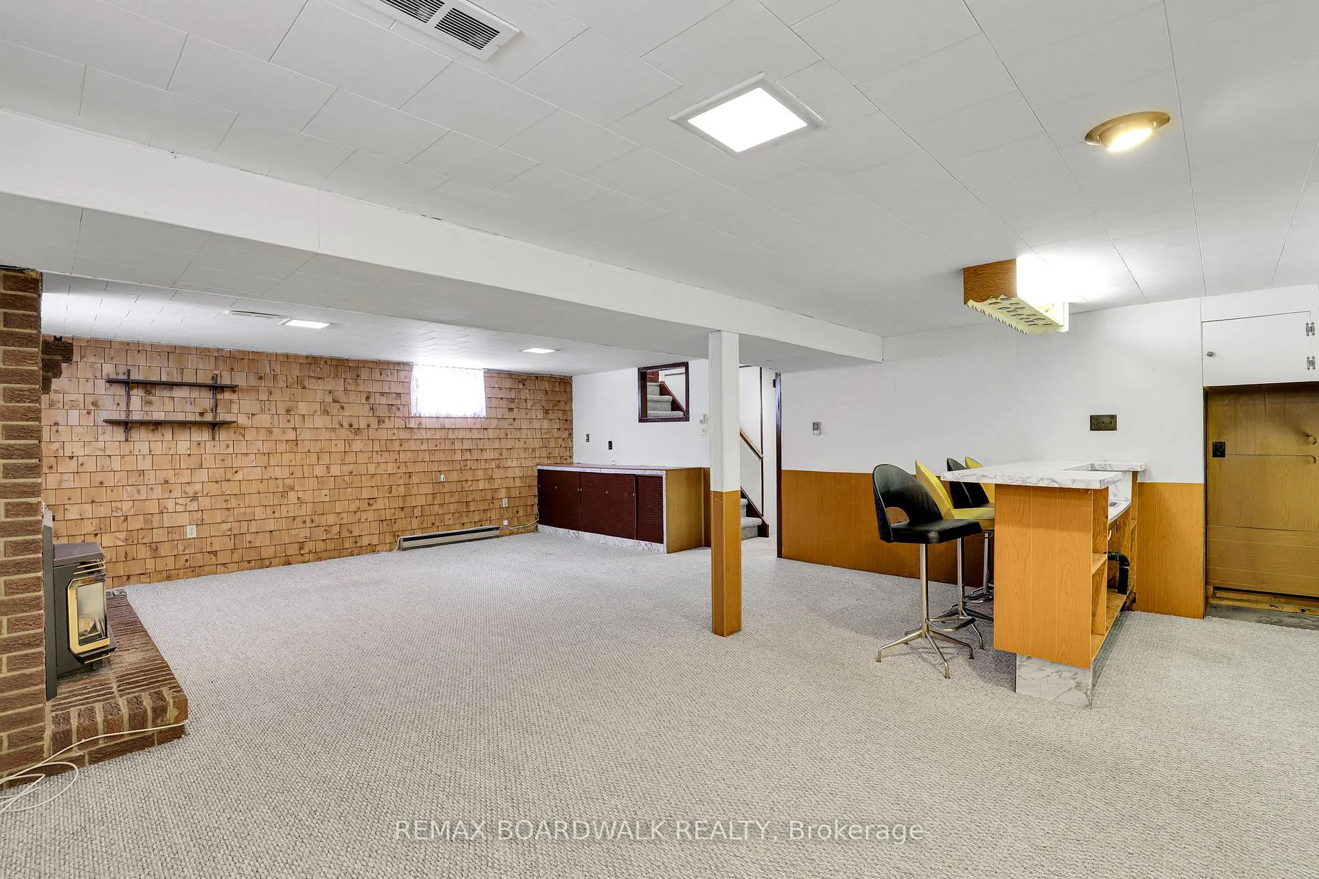 Photo 5 of 116 Old Colony Road, Ottawa, Kanata - Glencairn/Hazeldean — HOMEH