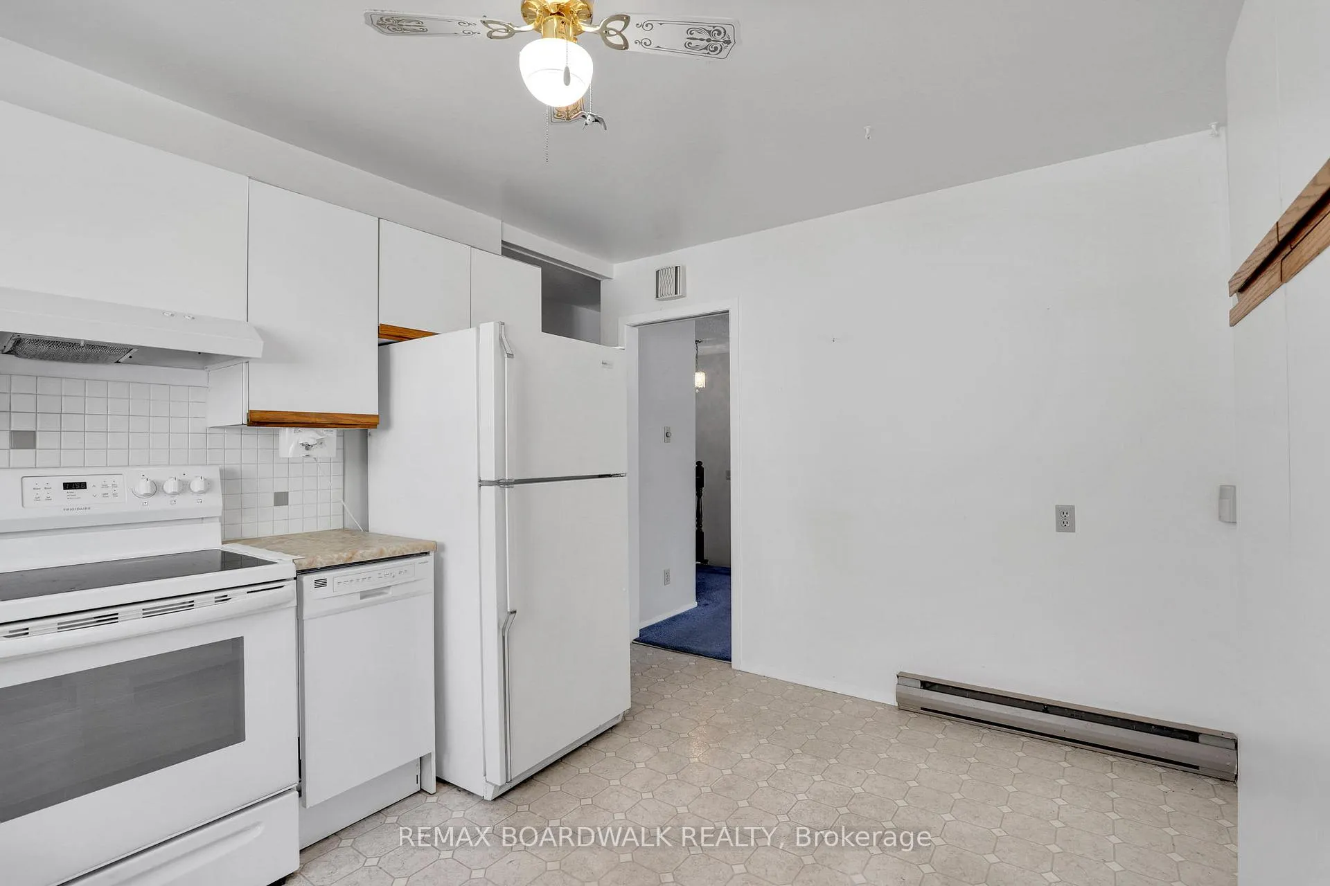 Photo 20 of 116 Old Colony Road, Ottawa, Kanata - Glencairn/Hazeldean — HOMEH