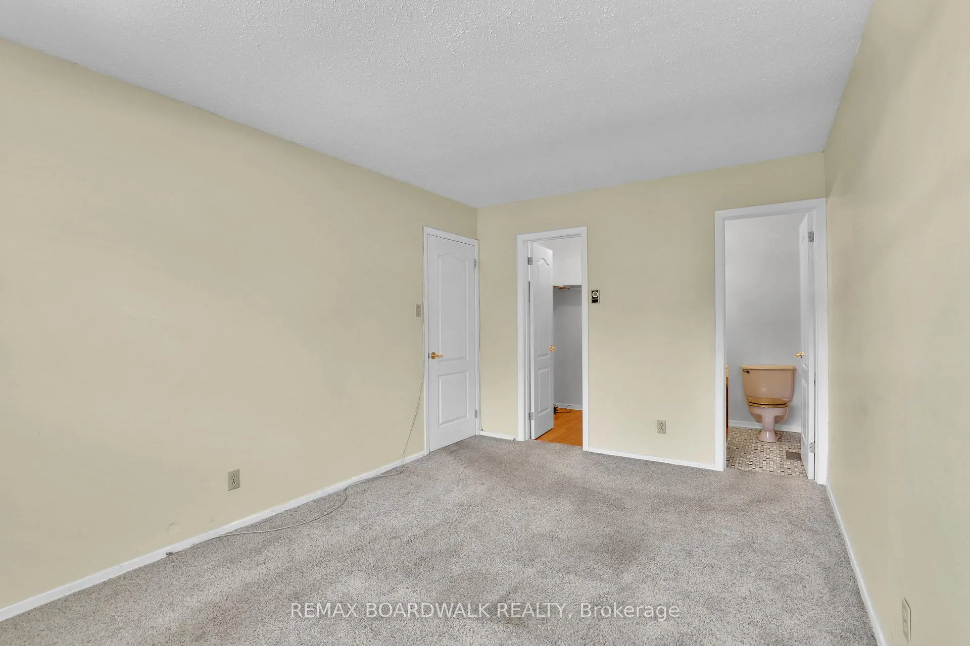 Photo 23 of 116 Old Colony Road, Ottawa, Kanata - Glencairn/Hazeldean — HOMEH
