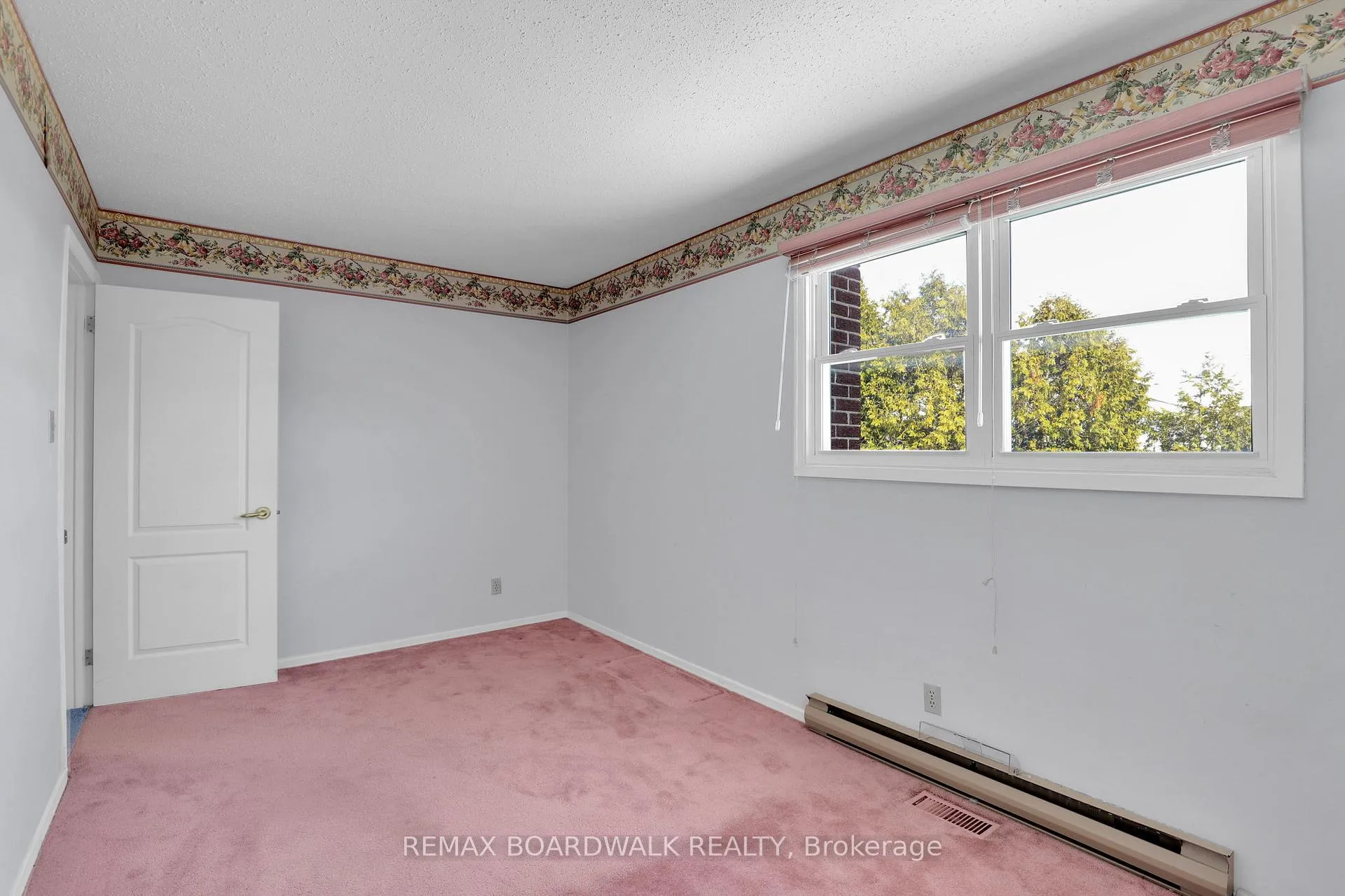 Photo 29 of 116 Old Colony Road, Ottawa, Kanata - Glencairn/Hazeldean — HOMEH