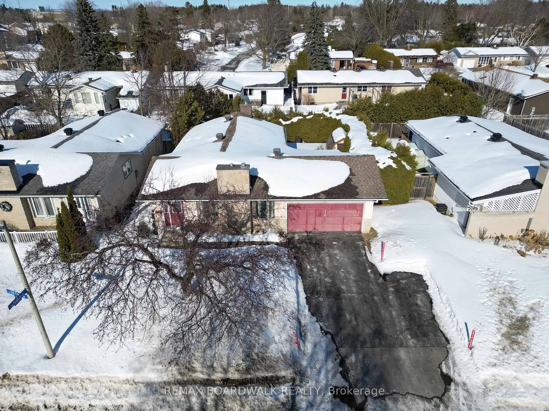Photo 45 of 116 Old Colony Road, Ottawa, Kanata - Glencairn/Hazeldean — HOMEH