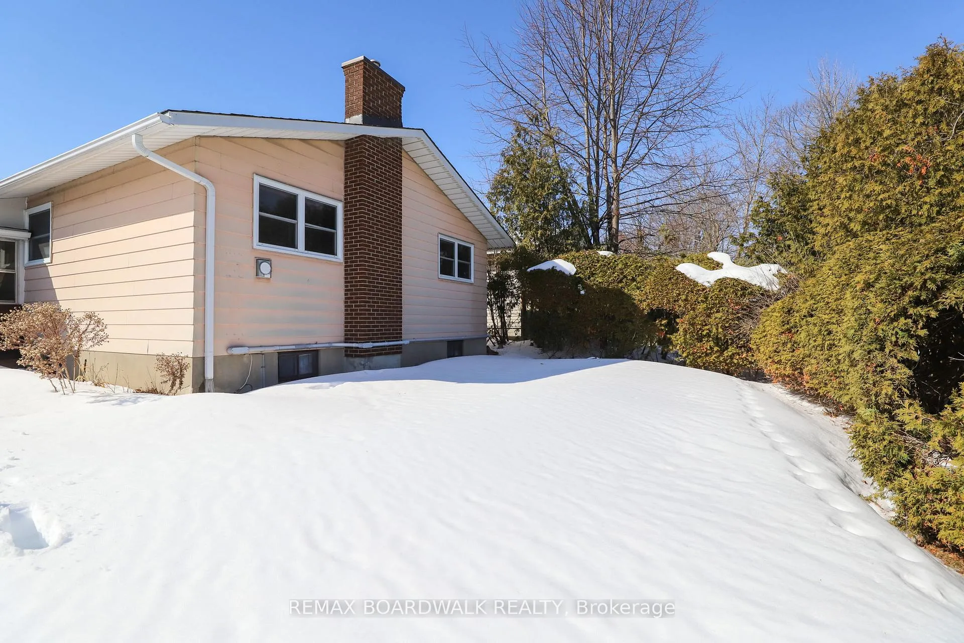 Photo 51 of 116 Old Colony Road, Ottawa, Kanata - Glencairn/Hazeldean — HOMEH