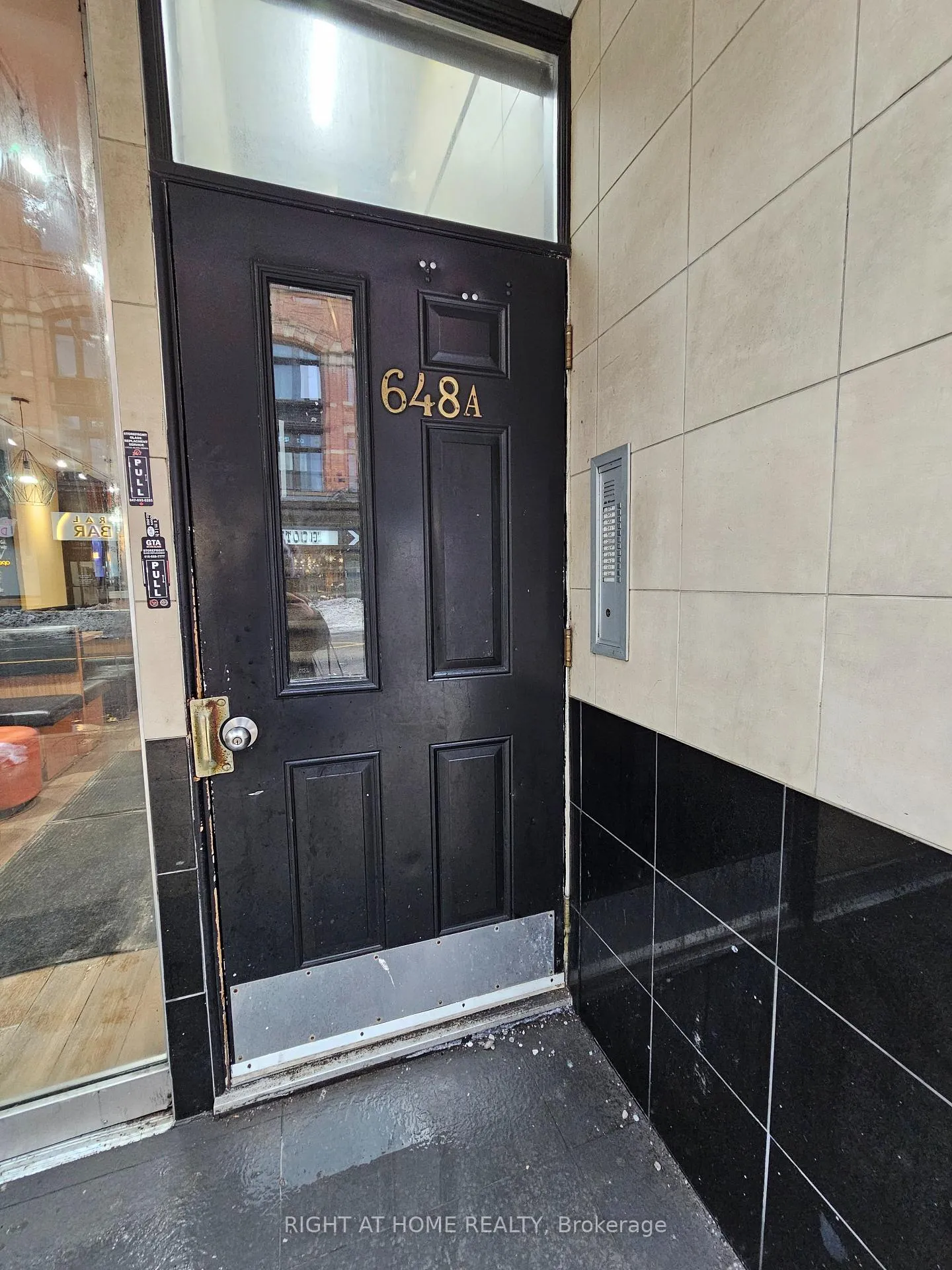 Photo 2 of Unit 302, 648A Yonge Street, Toronto, Church-Yonge Corridor — HOMEH