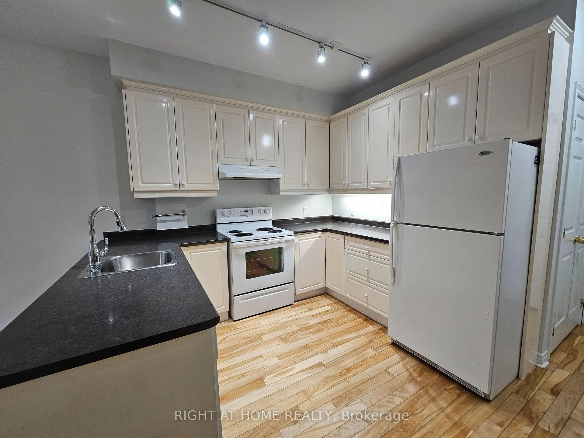 Photo 5 of Unit 302, 648A Yonge Street, Toronto, Church-Yonge Corridor — HOMEH
