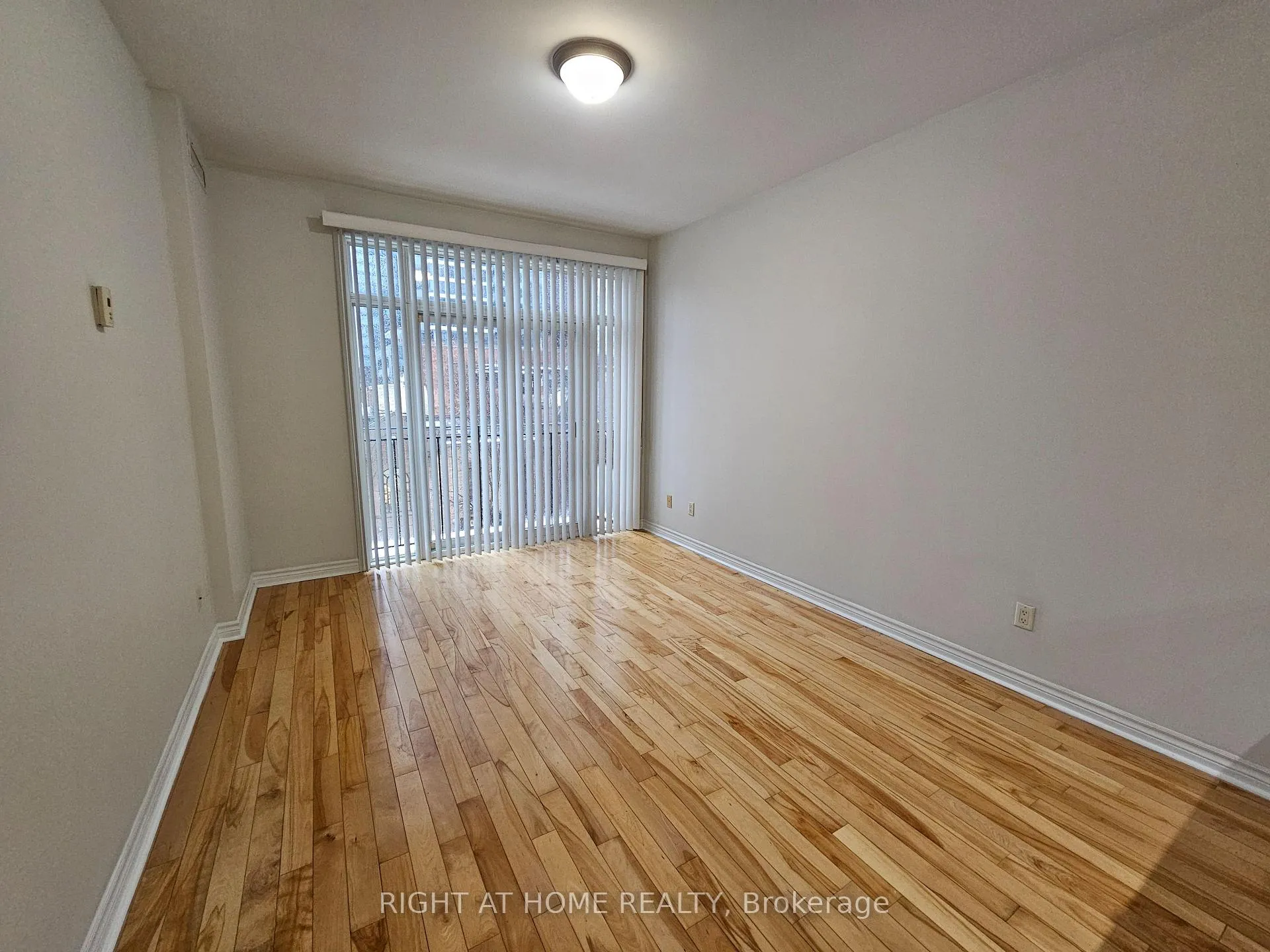 Photo 15 of Unit 302, 648A Yonge Street, Toronto, Church-Yonge Corridor — HOMEH