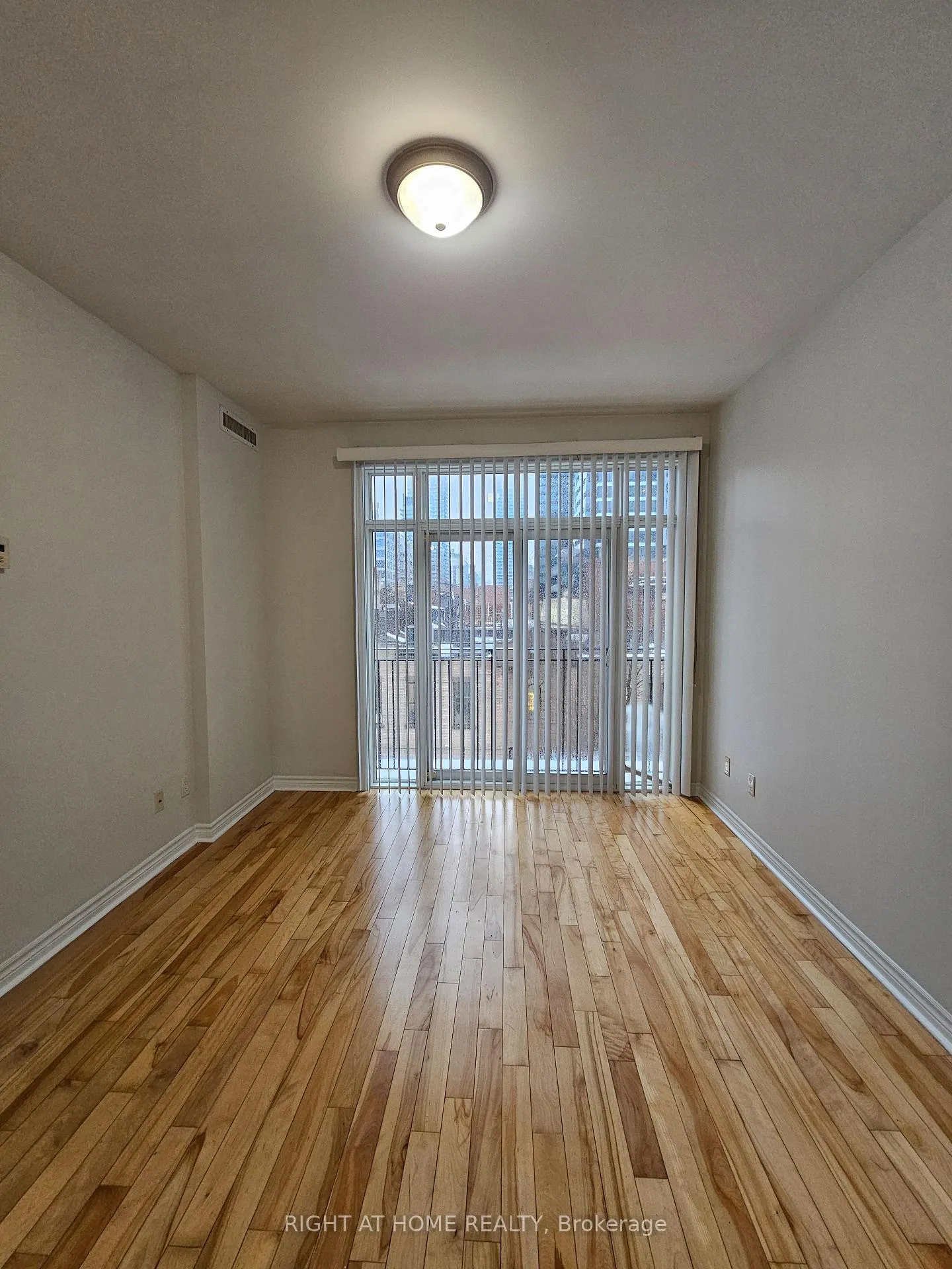 Photo 17 of Unit 302, 648A Yonge Street, Toronto, Church-Yonge Corridor — HOMEH
