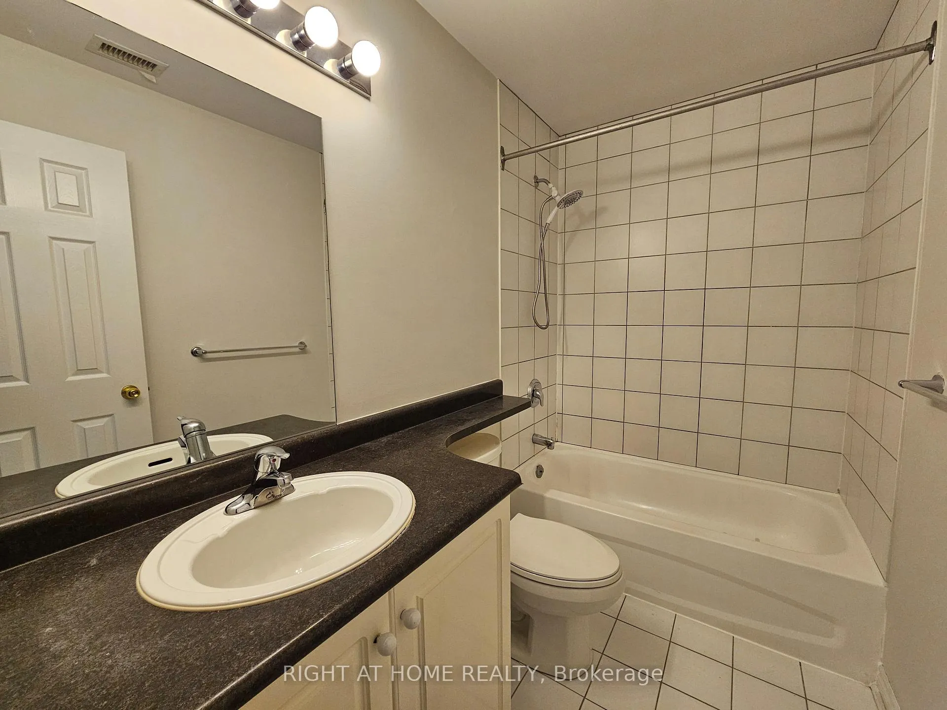 Photo 24 of Unit 302, 648A Yonge Street, Toronto, Church-Yonge Corridor — HOMEH