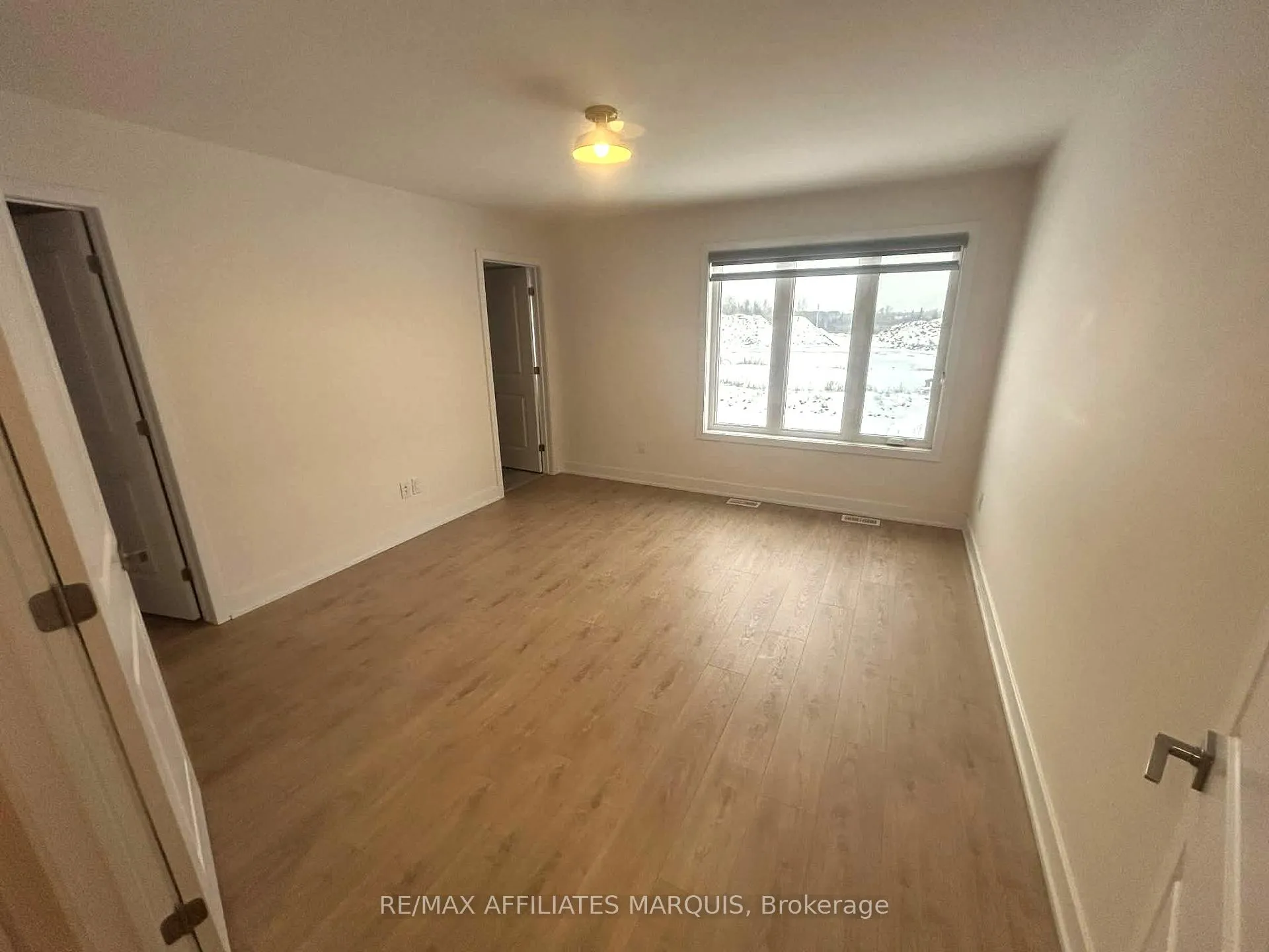Photo 8 of 62 Staples Boulevard, Smiths Falls — HOMEH