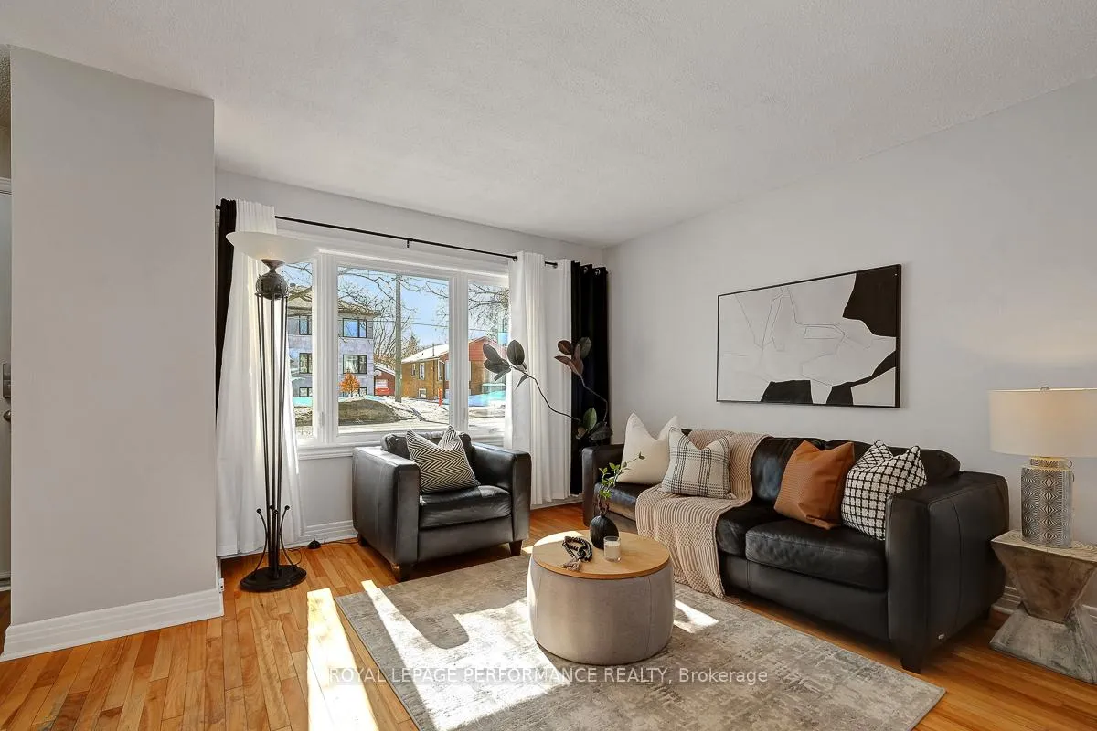 Photo 3 of 321 Donald Street, Ottawa, Overbrook/Castle Heights — HOMEH