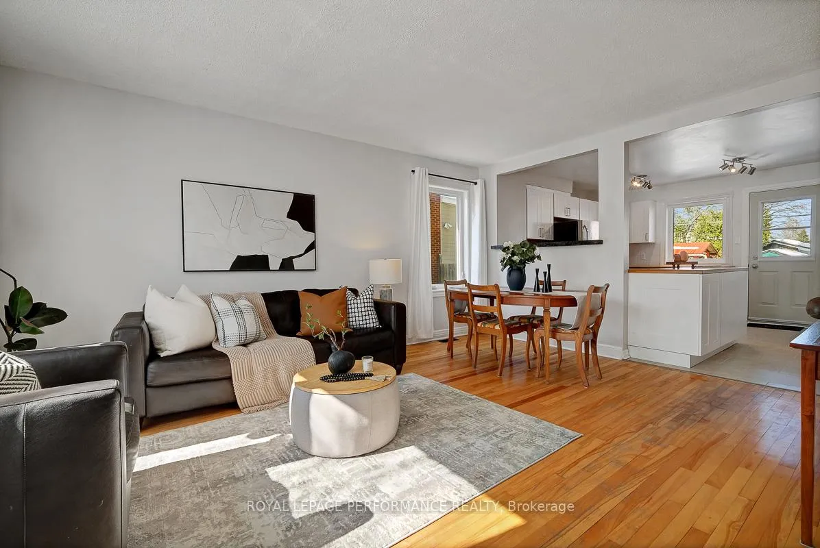 Photo 5 of 321 Donald Street, Ottawa, Overbrook/Castle Heights — HOMEH