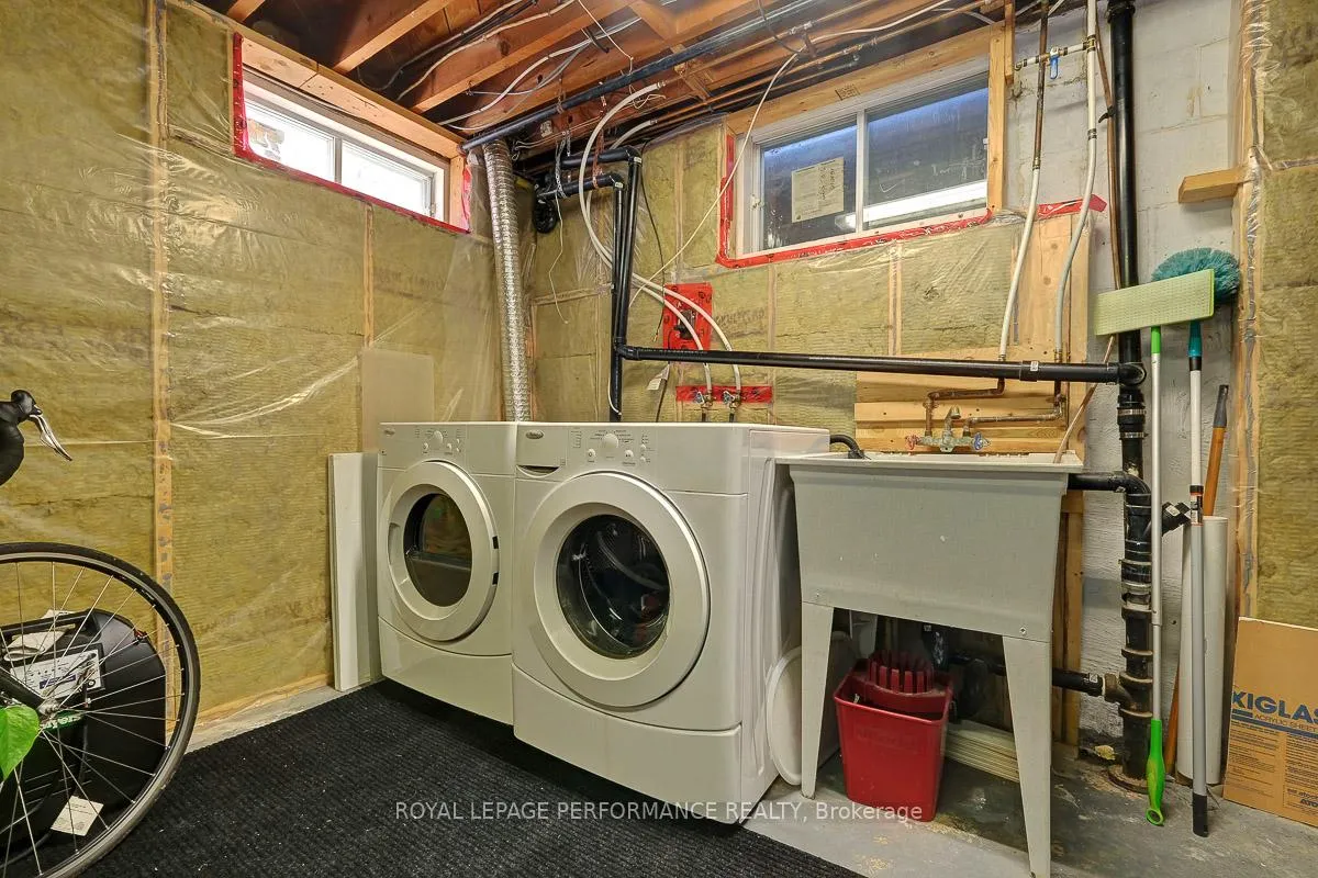 Photo 25 of 321 Donald Street, Ottawa, Overbrook/Castle Heights — HOMEH