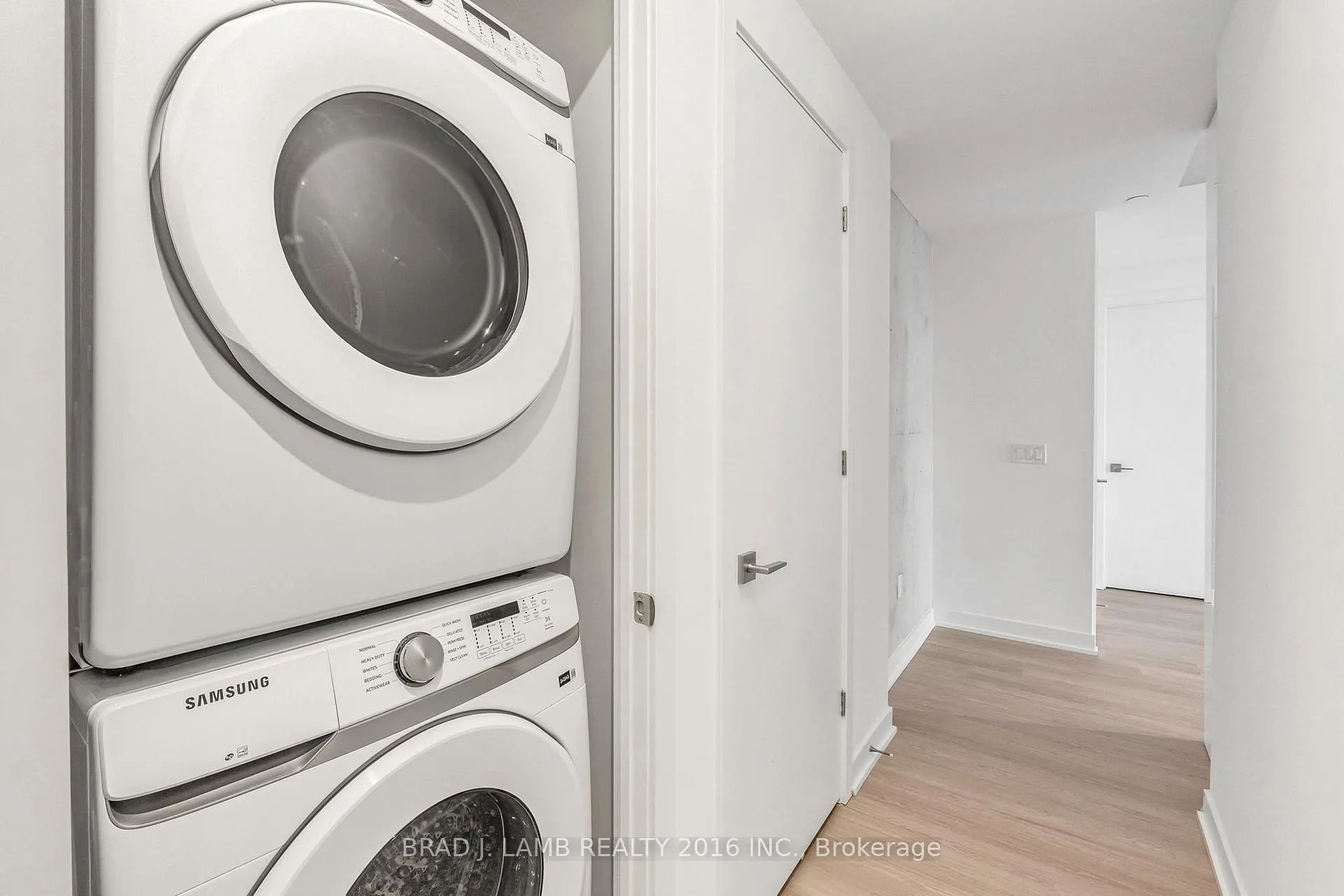 Photo 11 of Unit 2002, 284 King Street E, Toronto, Moss Park — HOMEH