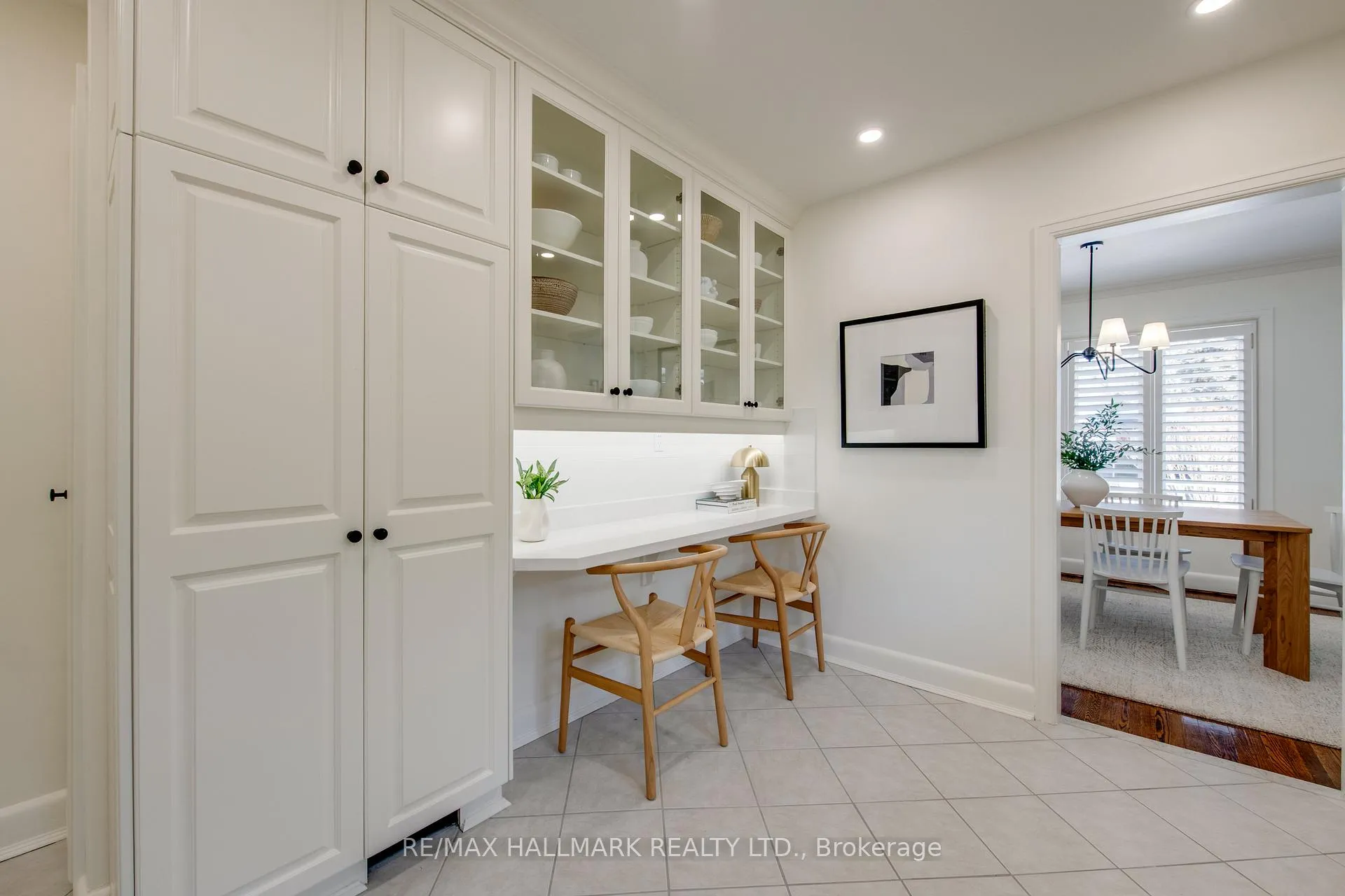 Photo 8 of 67 Saybrook Avenue, Etobicoke, Stonegate-Queensway — HOMEH