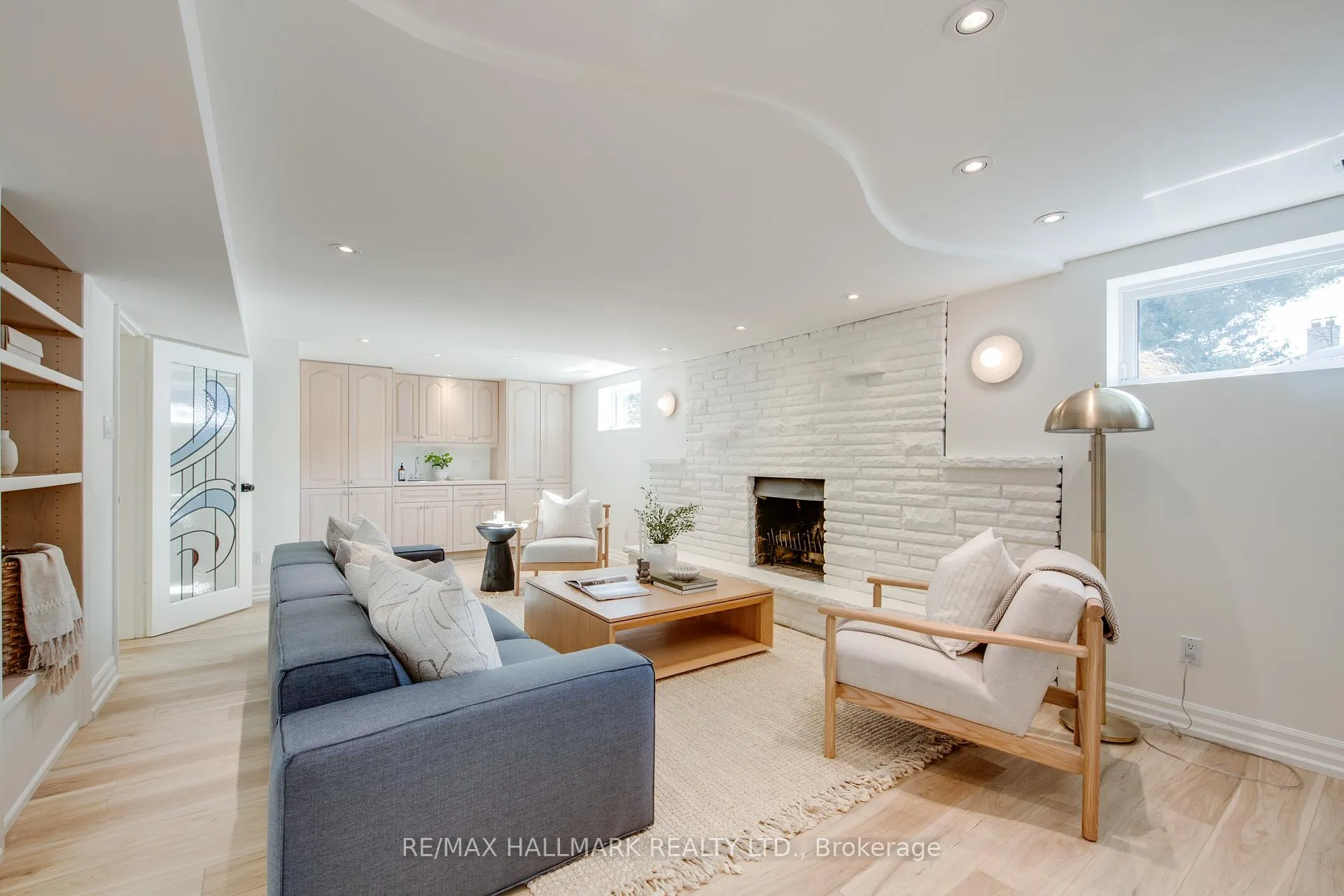 Photo 25 of 67 Saybrook Avenue, Etobicoke, Stonegate-Queensway — HOMEH