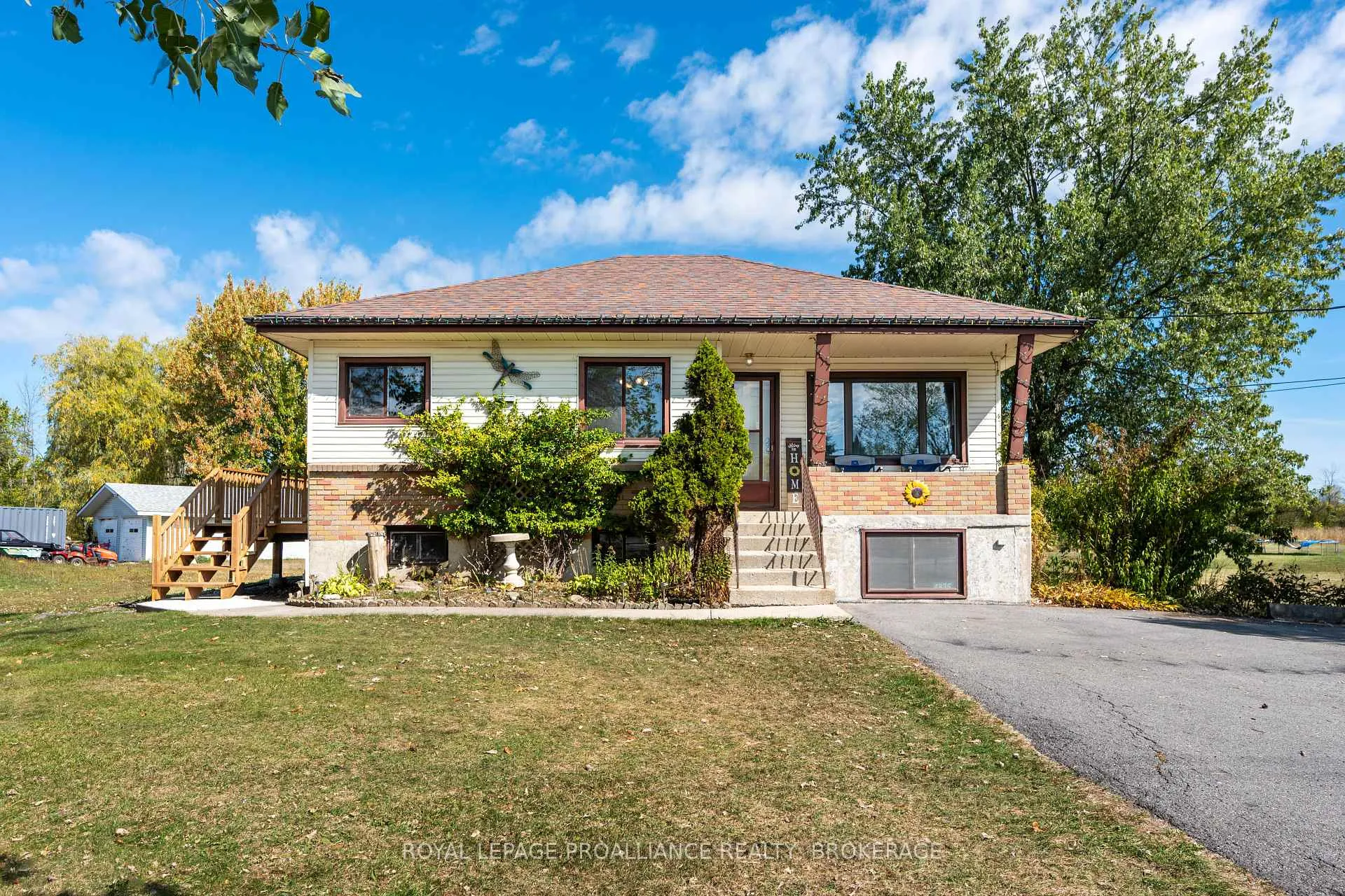 Photo 2 of 4835 County Road 2, Loyalist, Lennox and Addington - South — HOMEH