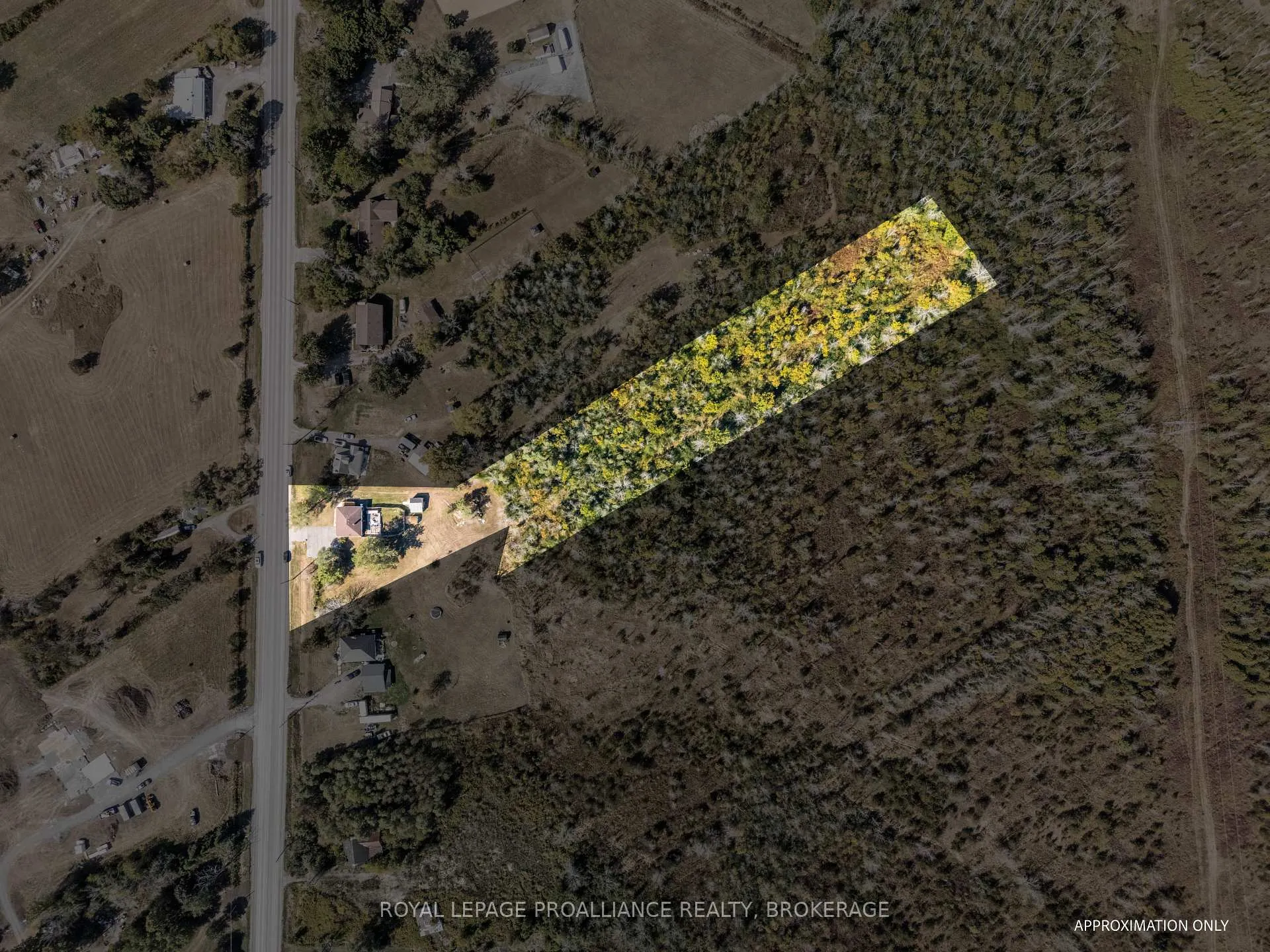 Photo 33 of 4835 County Road 2, Loyalist, Lennox and Addington - South — HOMEH