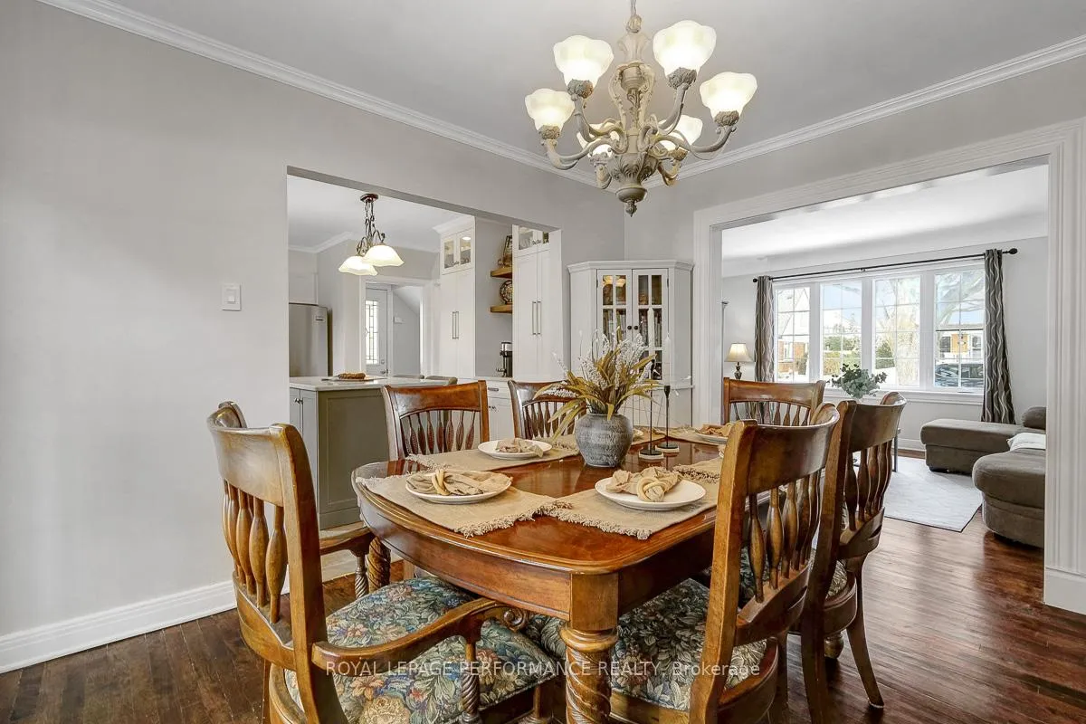 Photo 11 of 532 Alesther Street, Ottawa, Overbrook/Castle Heights — HOMEH