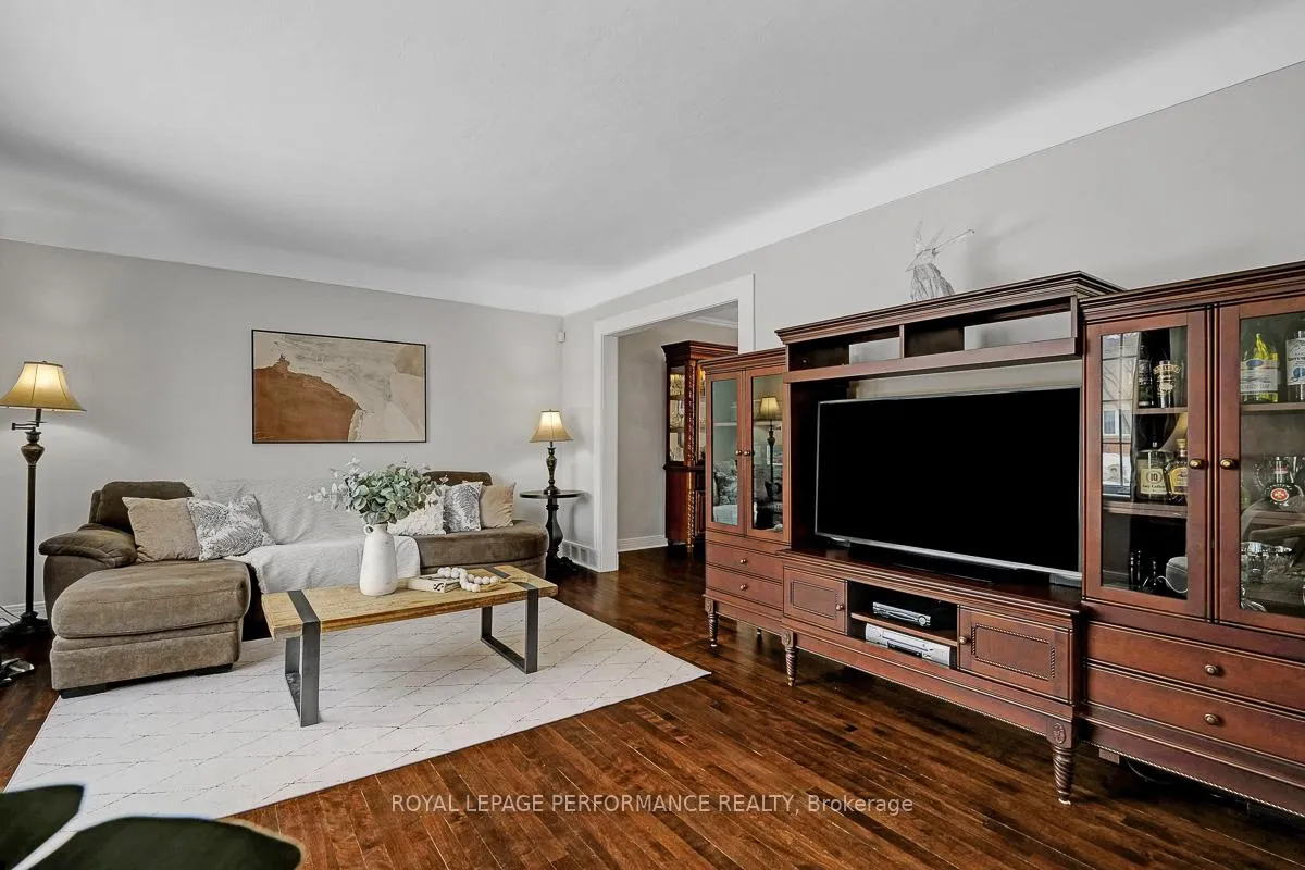 Photo 14 of 532 Alesther Street, Ottawa, Overbrook/Castle Heights — HOMEH