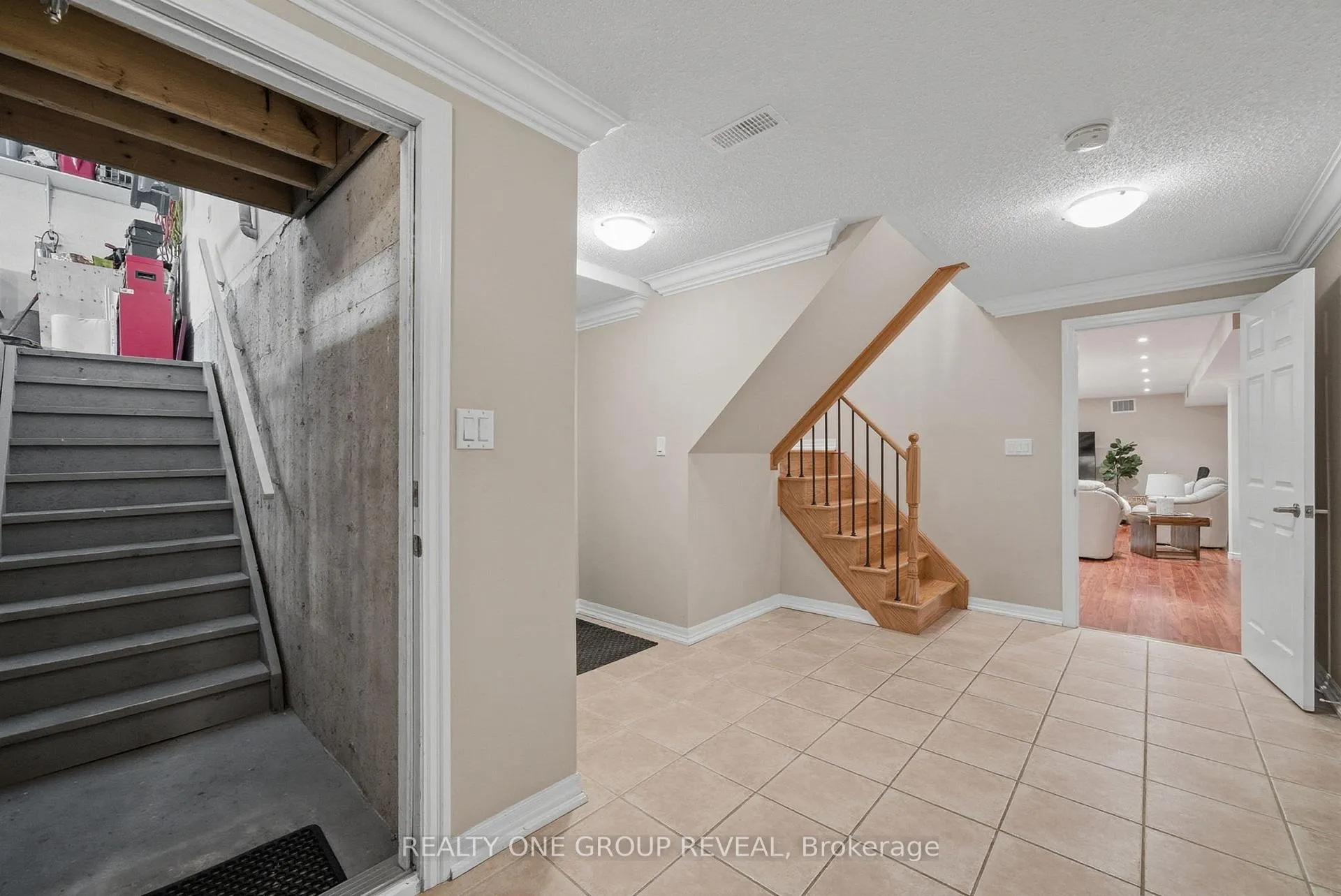 Photo 32 of 1737 Clearbrook Drive, Oshawa, Taunton — HOMEH