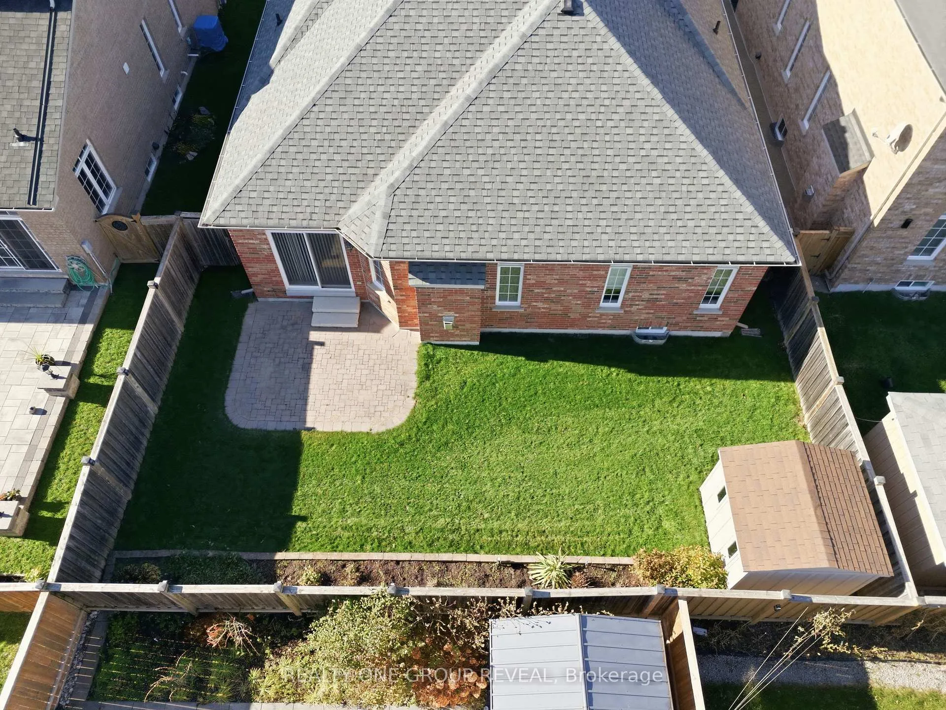 Photo 47 of 1737 Clearbrook Drive, Oshawa, Taunton — HOMEH