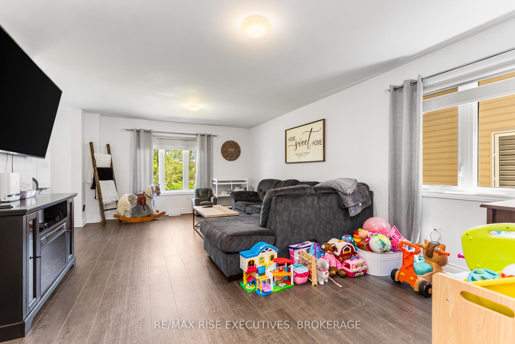 Photo 12 of 58 Brennan Crescent, Loyalist, Odessa — HOMEH