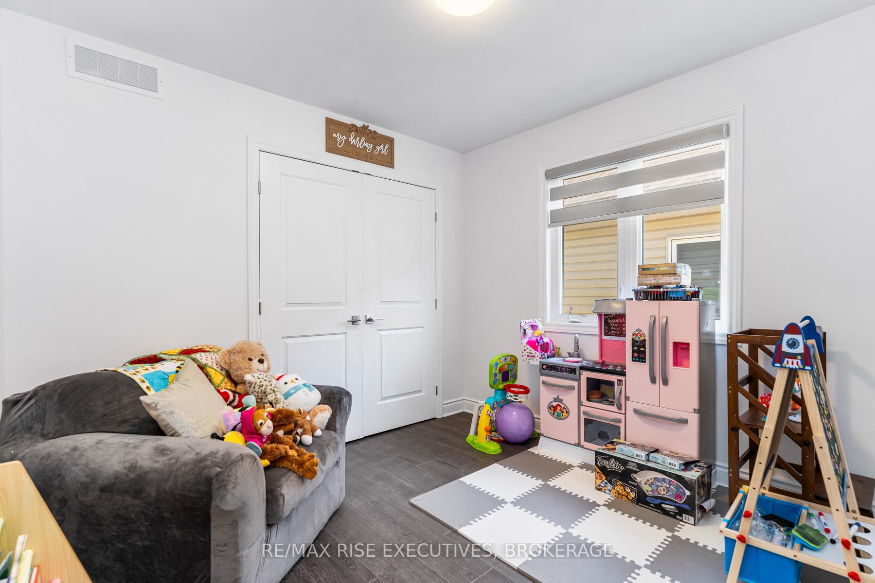 Photo 27 of 58 Brennan Crescent, Loyalist, Odessa — HOMEH