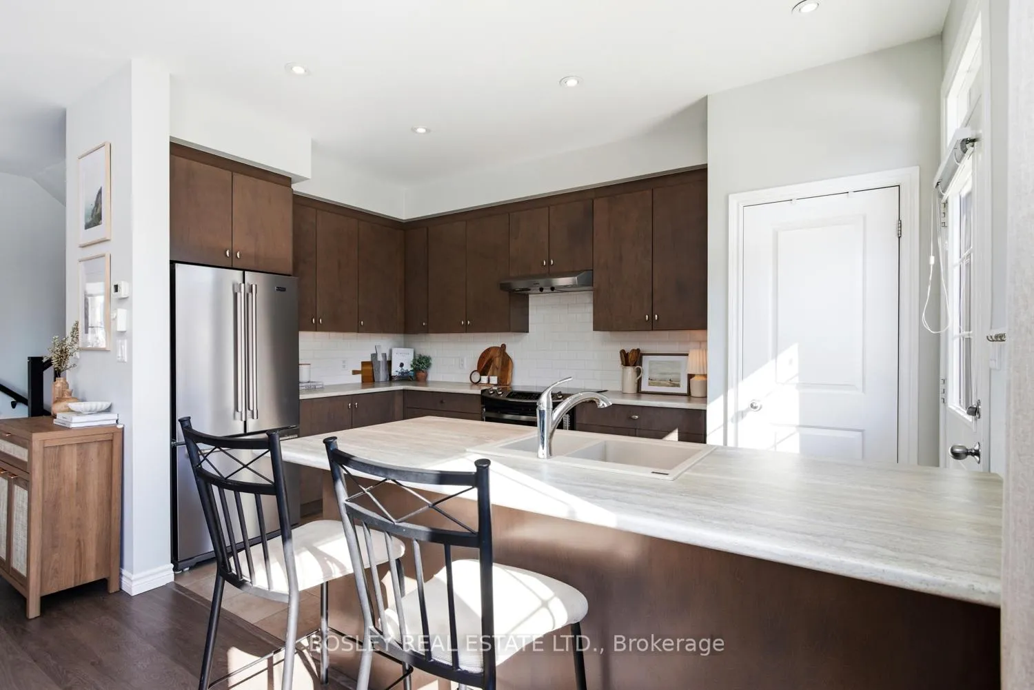 Photo 16 of 1 Ted Miller Crescent, Clarington, Bowmanville — HOMEH