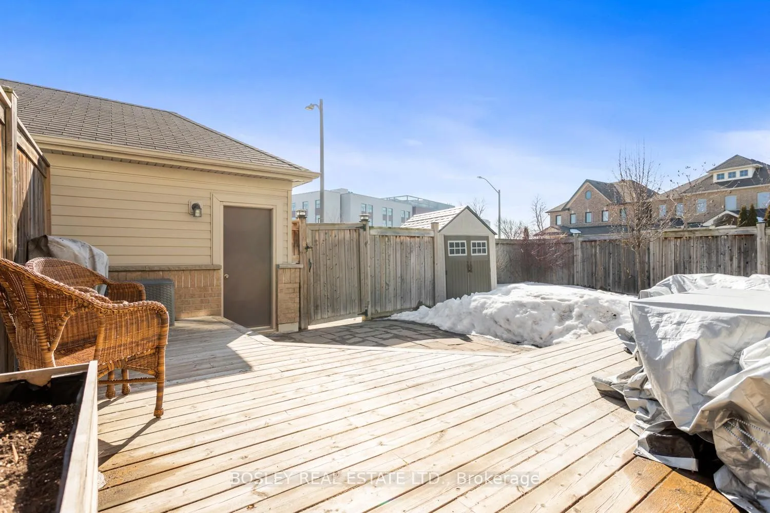 Photo 36 of 1 Ted Miller Crescent, Clarington, Bowmanville — HOMEH
