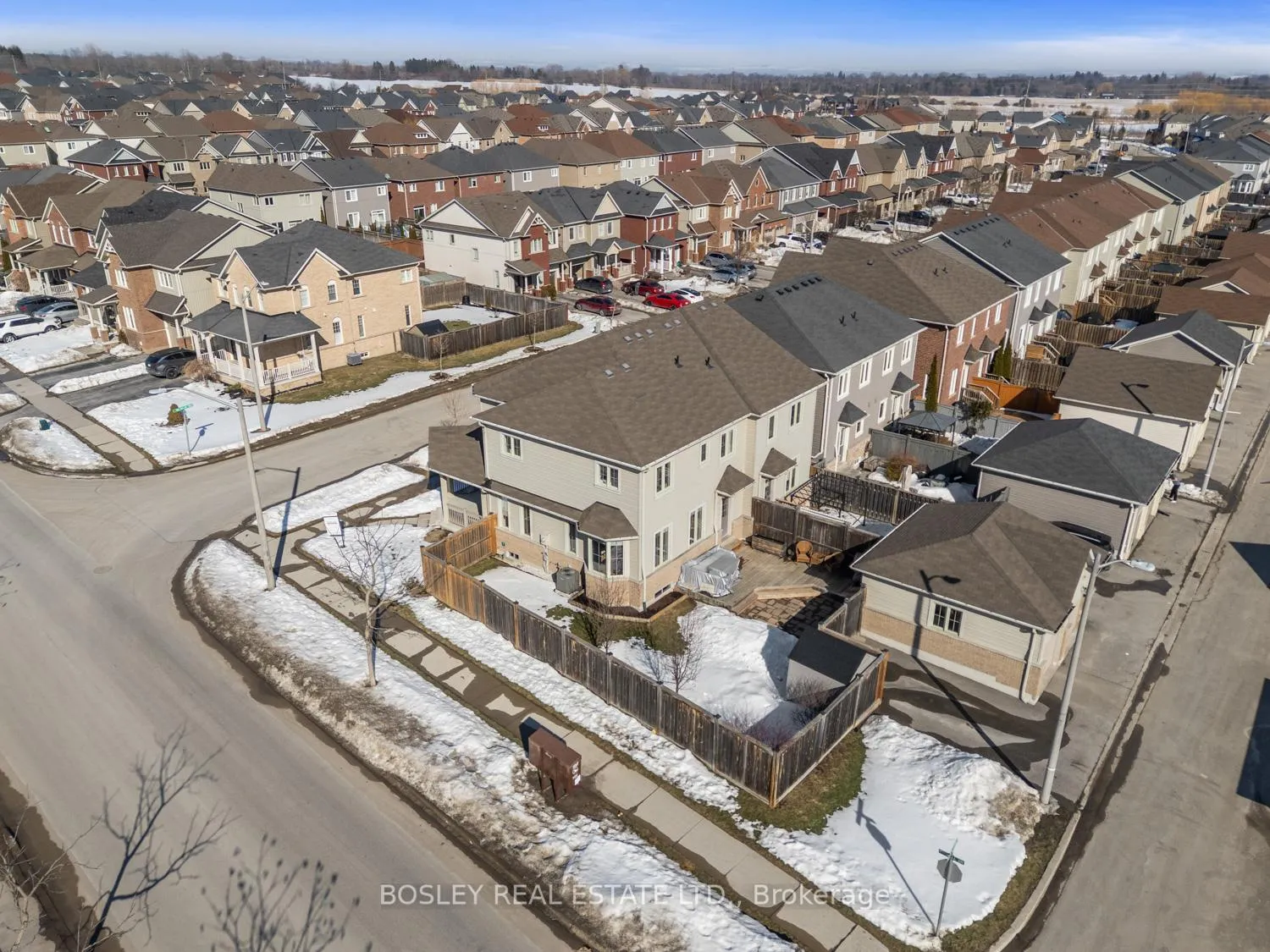 Photo 43 of 1 Ted Miller Crescent, Clarington, Bowmanville — HOMEH