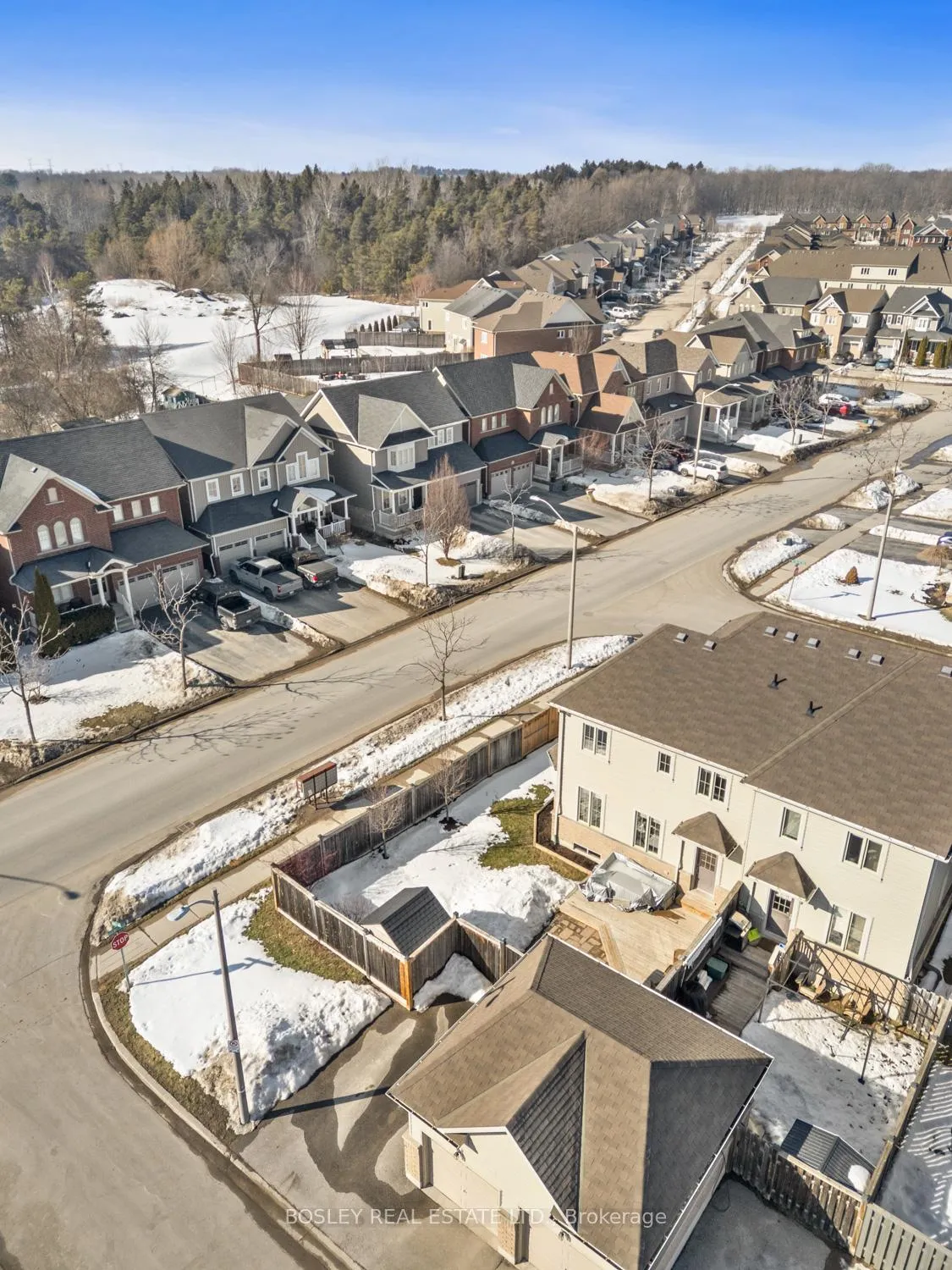 Photo 46 of 1 Ted Miller Crescent, Clarington, Bowmanville — HOMEH